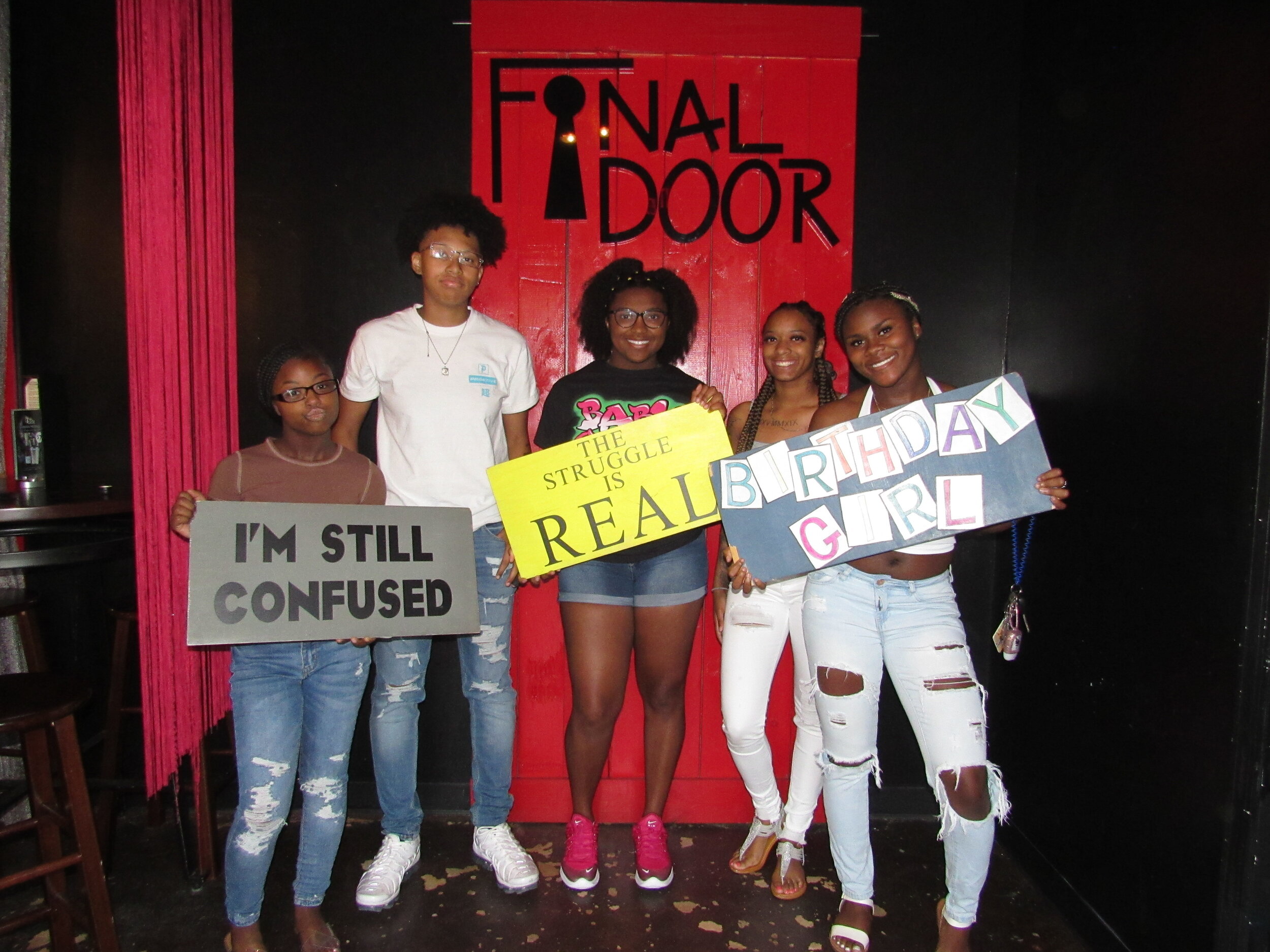 the-final-door-escape-room-columbia-sc-team-photos-07-17-21 (10).JPG