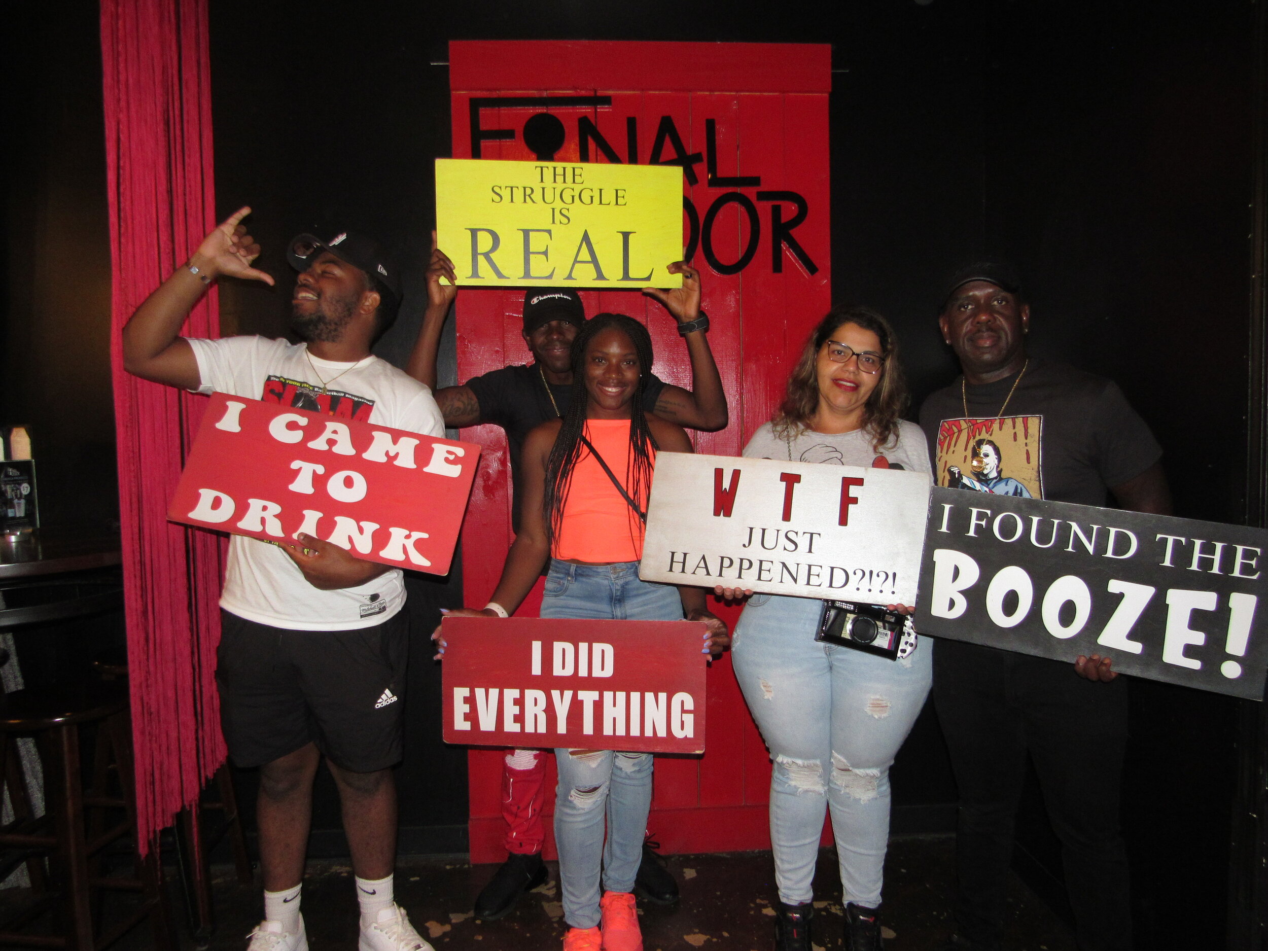 the-final-door-escape-room-columbia-sc-team-photos-07-17-21 (19).JPG