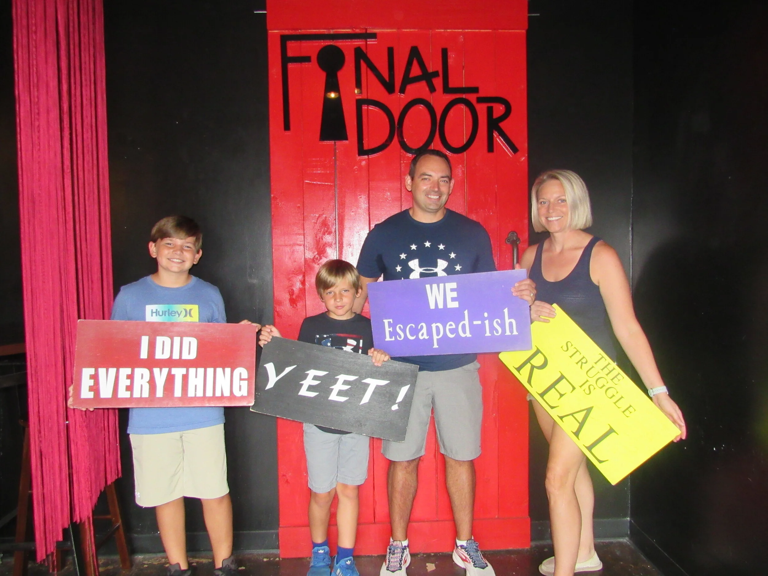 the-final-door-escape-room-columbia-sc-team-photos-07-18-21 (17).JPG