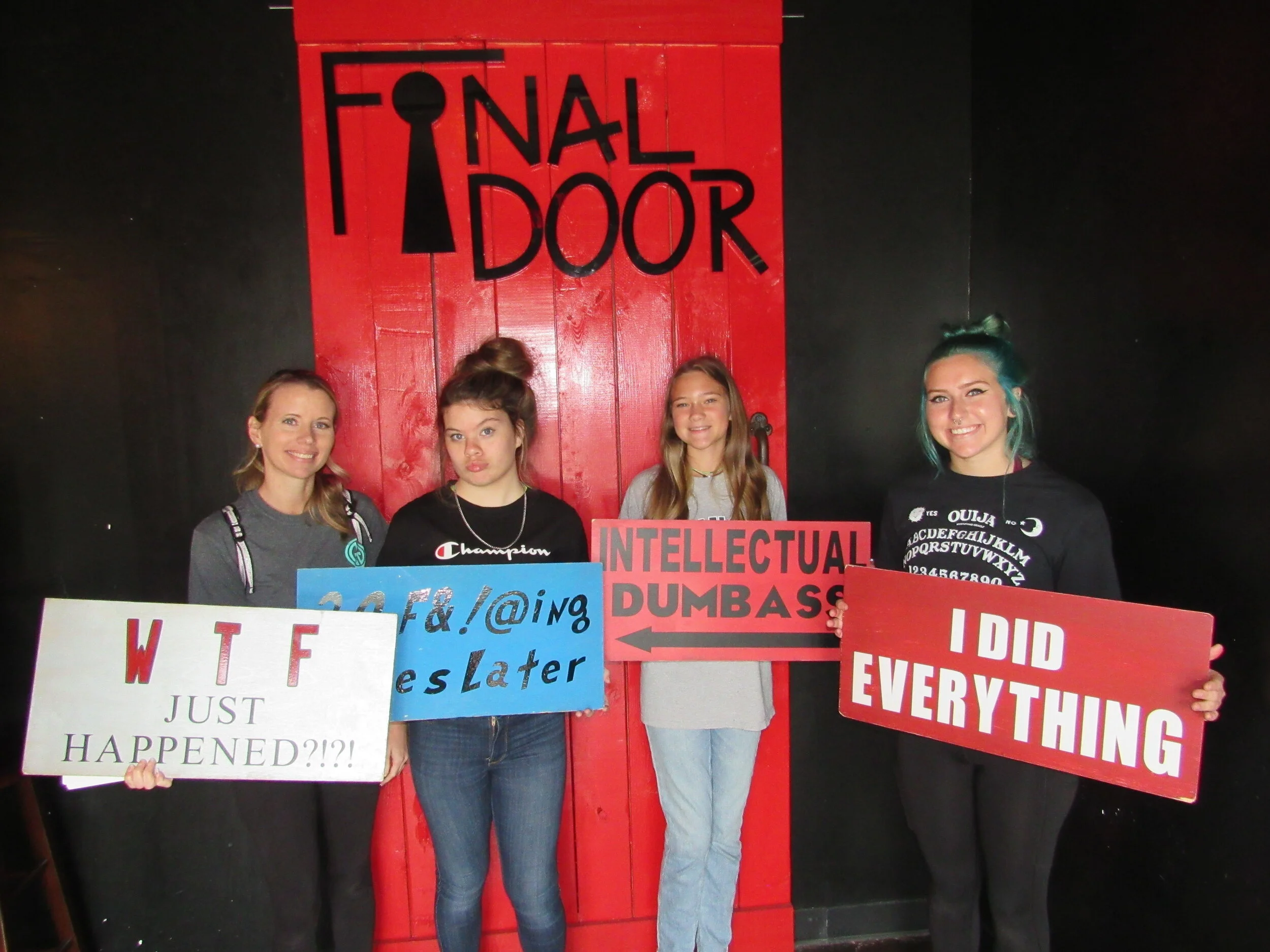 the-final-door-escape-room-columbia-sc-team-photos-07-20-21 (4).JPG