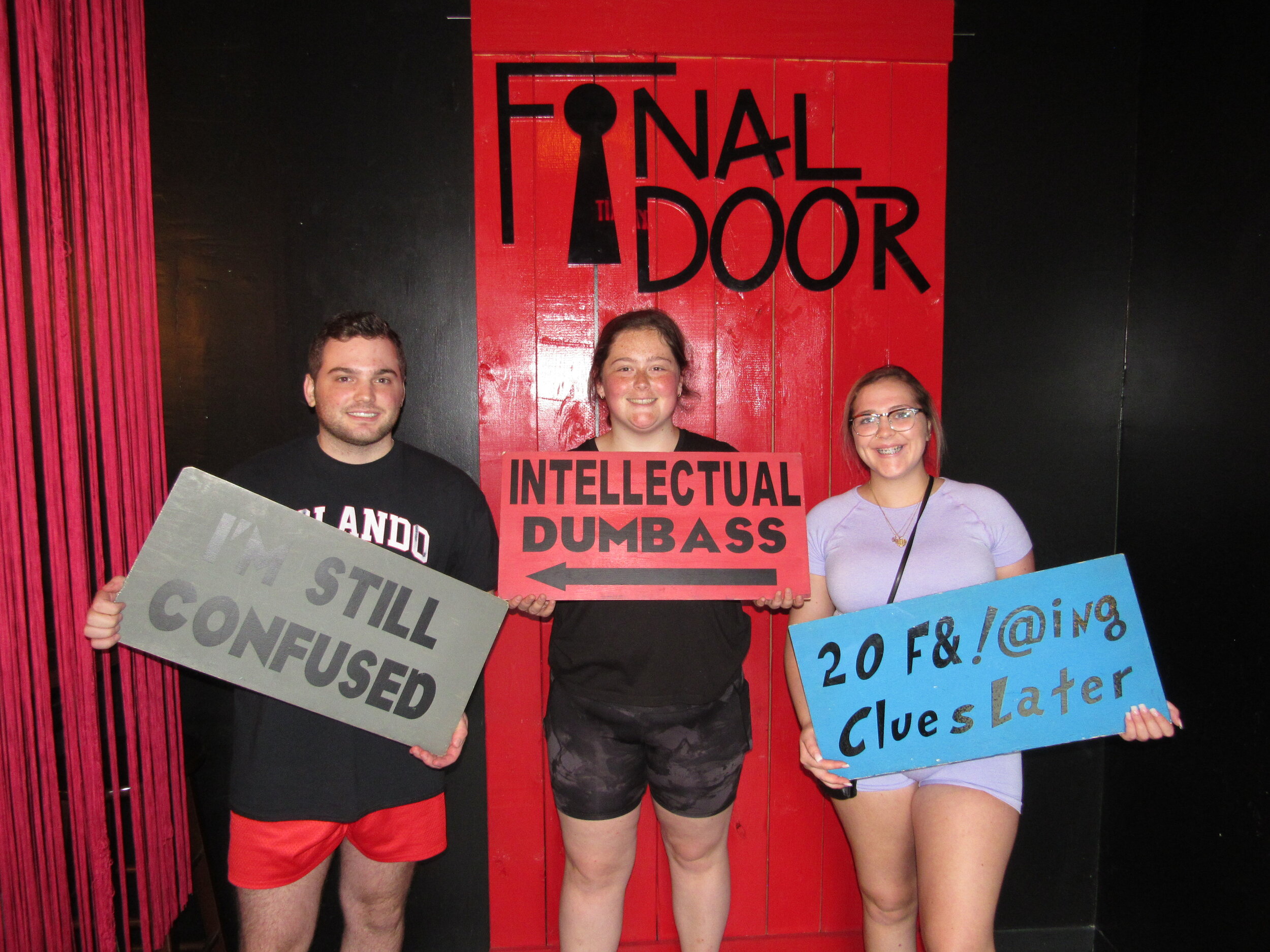 the-final-door-escape-room-columbia-sc-team-photos-07-20-21 (7).JPG
