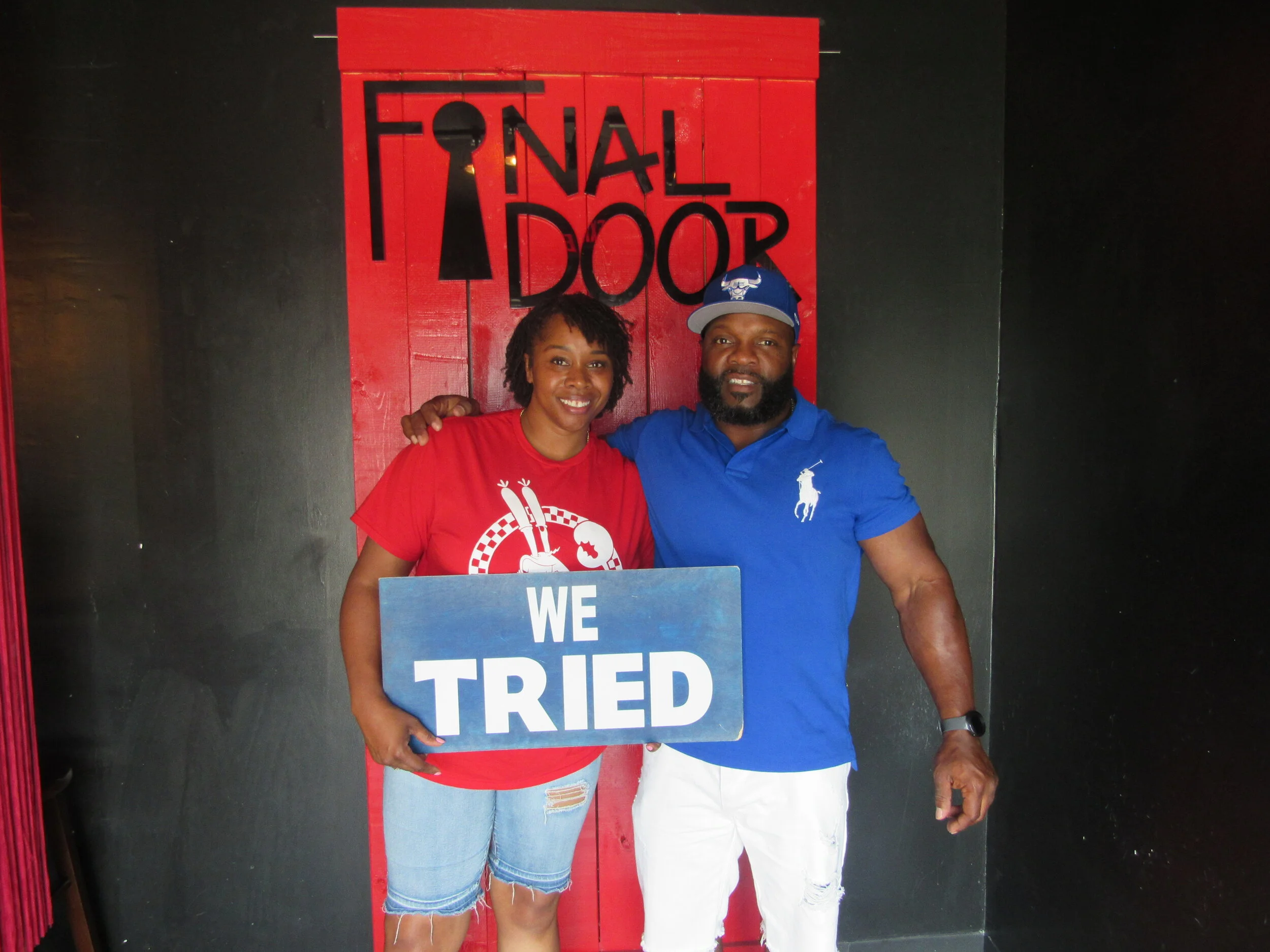the-final-door-escape-room-columbia-sc-team-photos-07-25-21 (2).JPG
