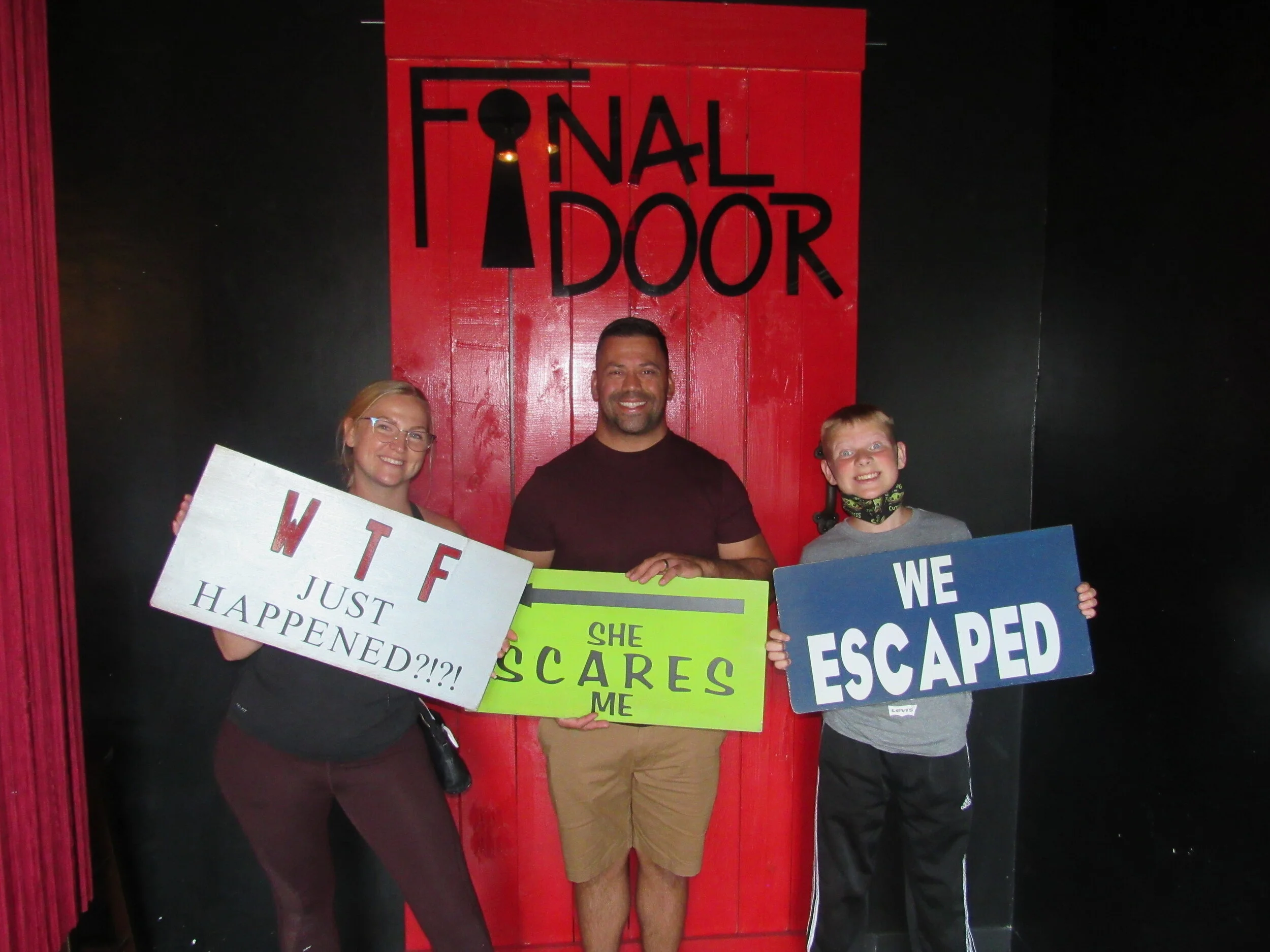 the-final-door-escape-room-columbia-sc-team-photos-07-27-21 (1).JPG