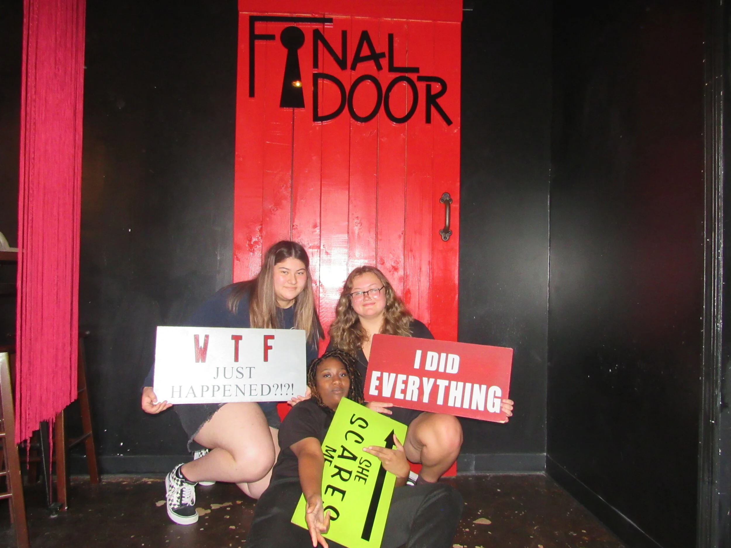 the-final-door-escape-room-columbia-sc-team-photos-07-27-21 (6).JPG