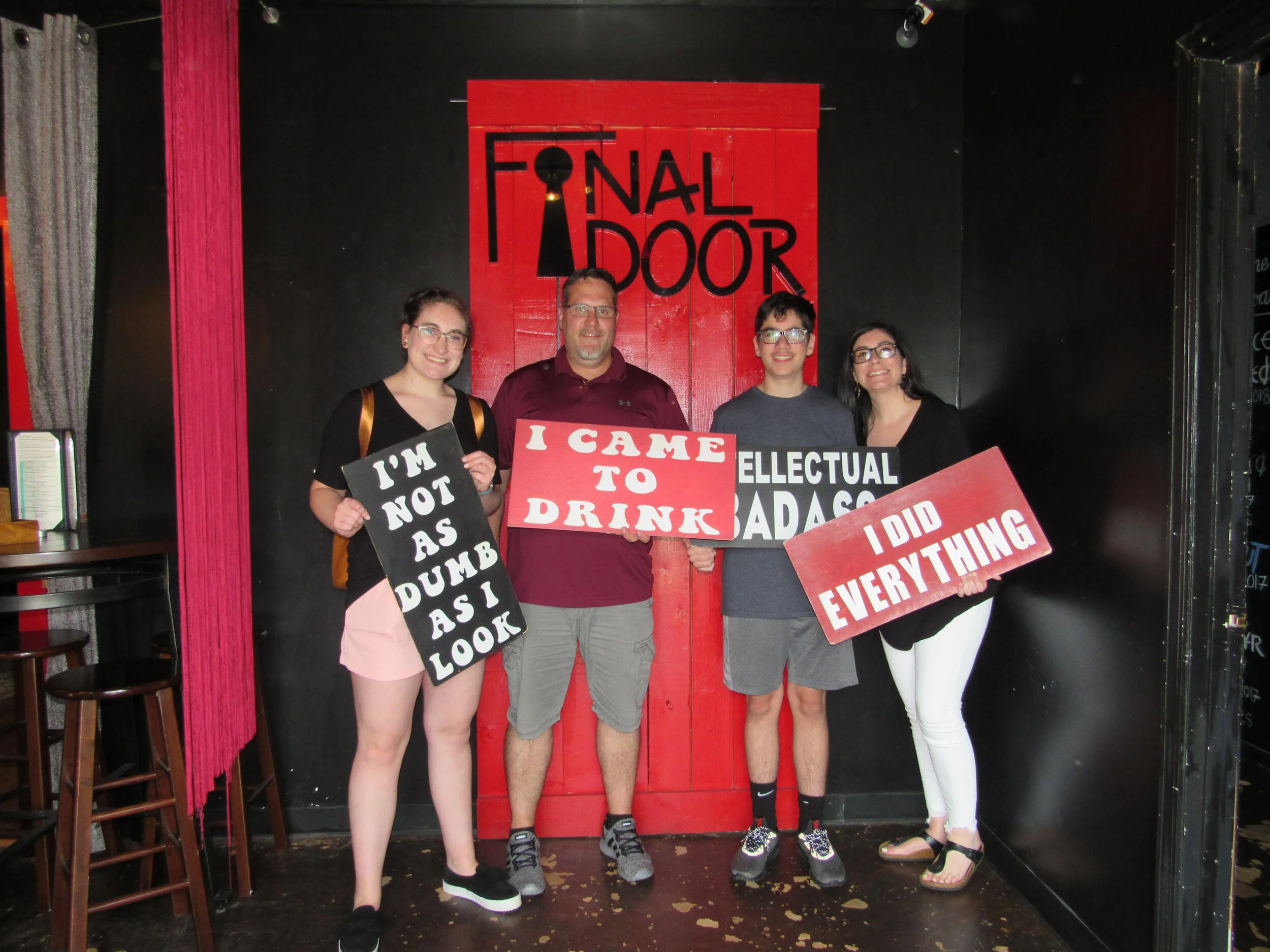 the-final-door-escape-room-columbia-sc-team-photos-07-28-21 (1).JPG