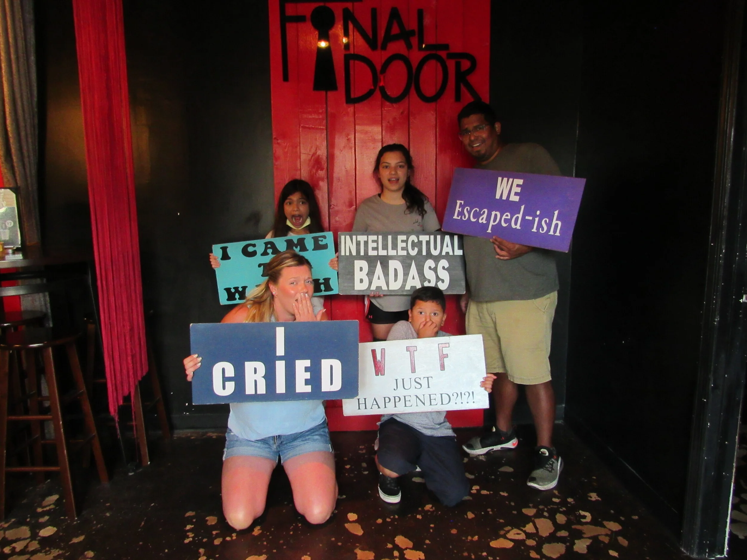 the-final-door-escape-room-columbia-sc-team-photos-07-29-21 (14).JPG