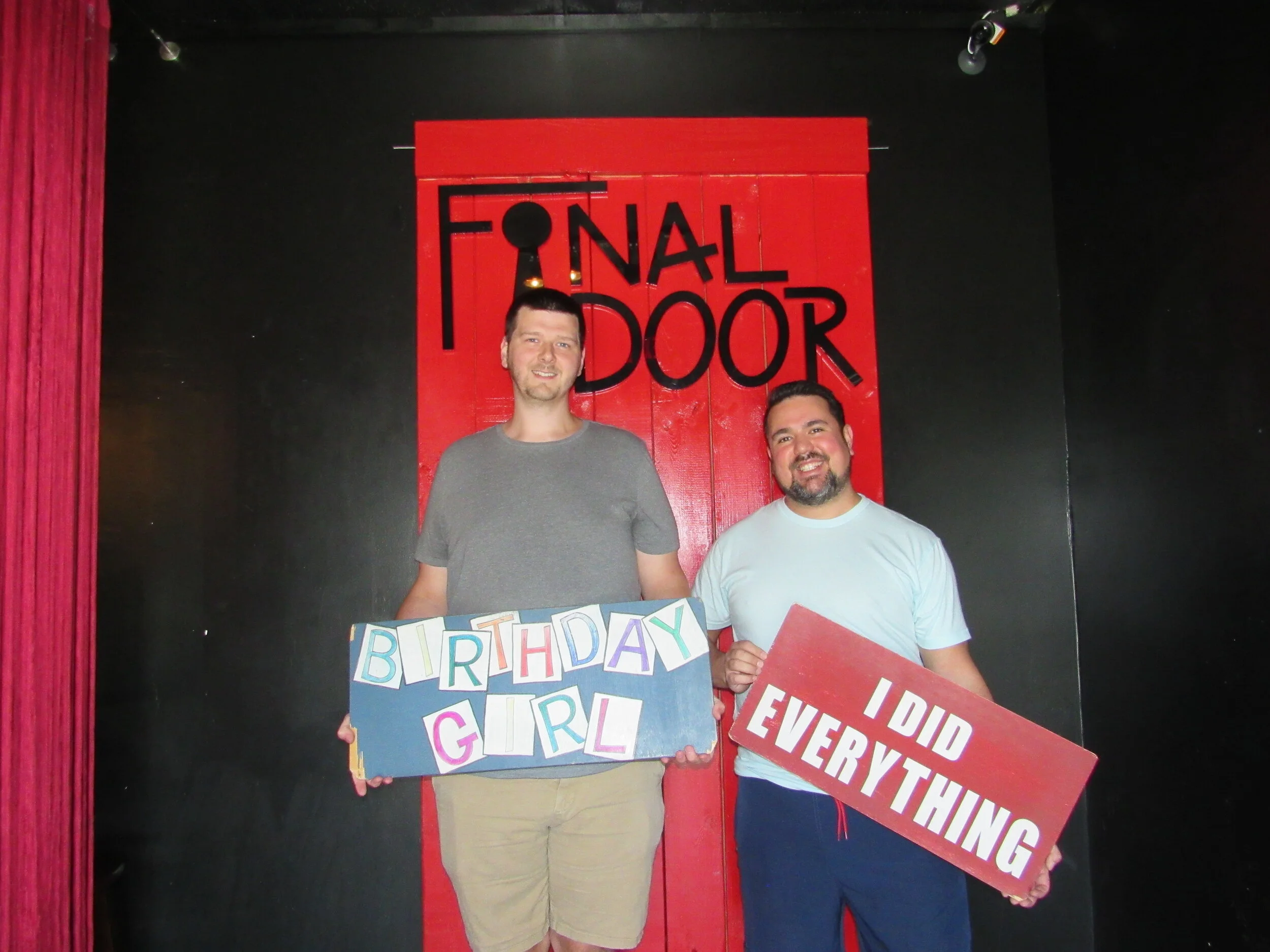 the-final-door-escape-room-columbia-sc-team-photos-08-01-21 (3).JPG