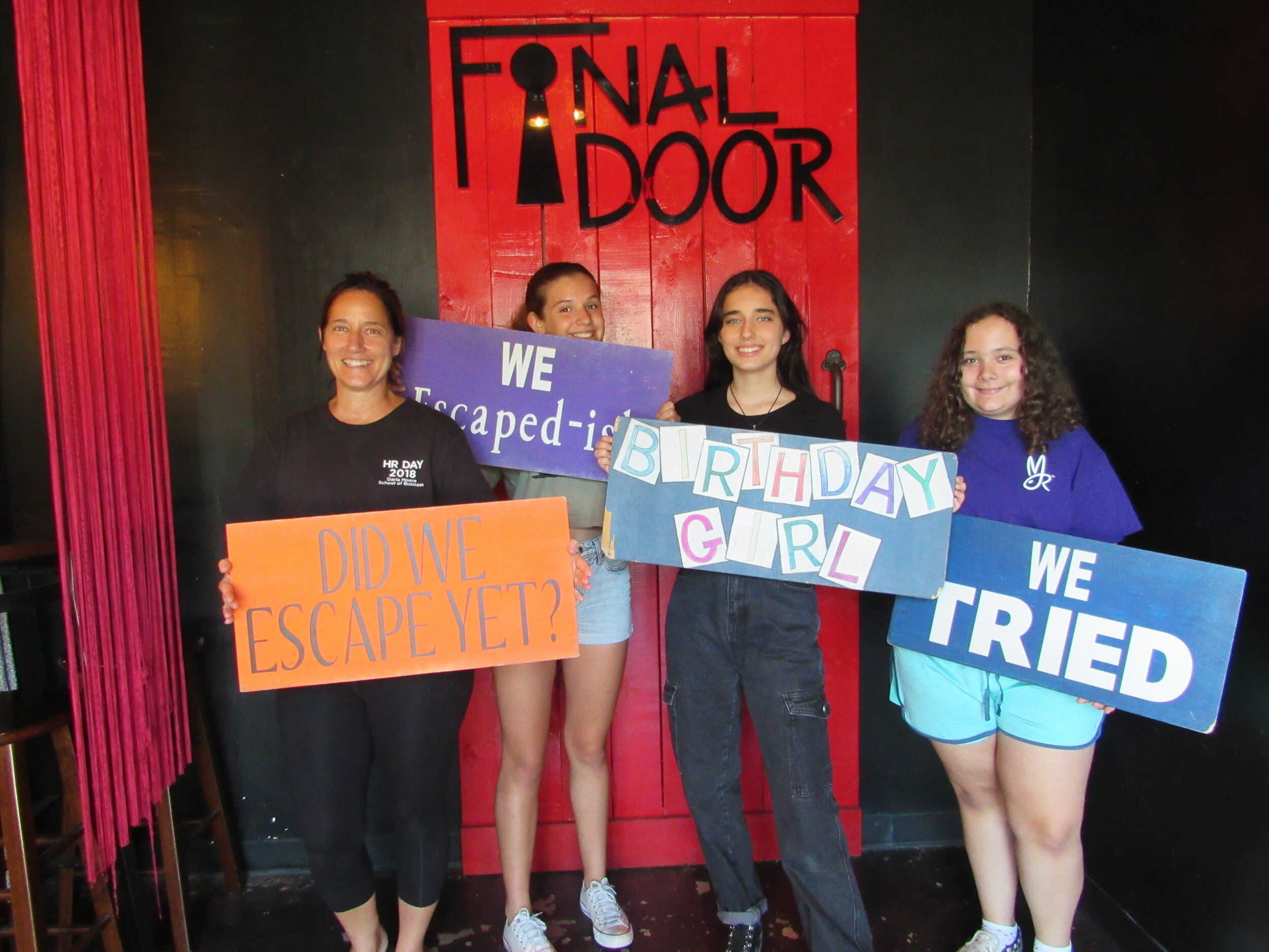 the-final-door-escape-room-columbia-sc-team-photos-08-01-21 (7).JPG