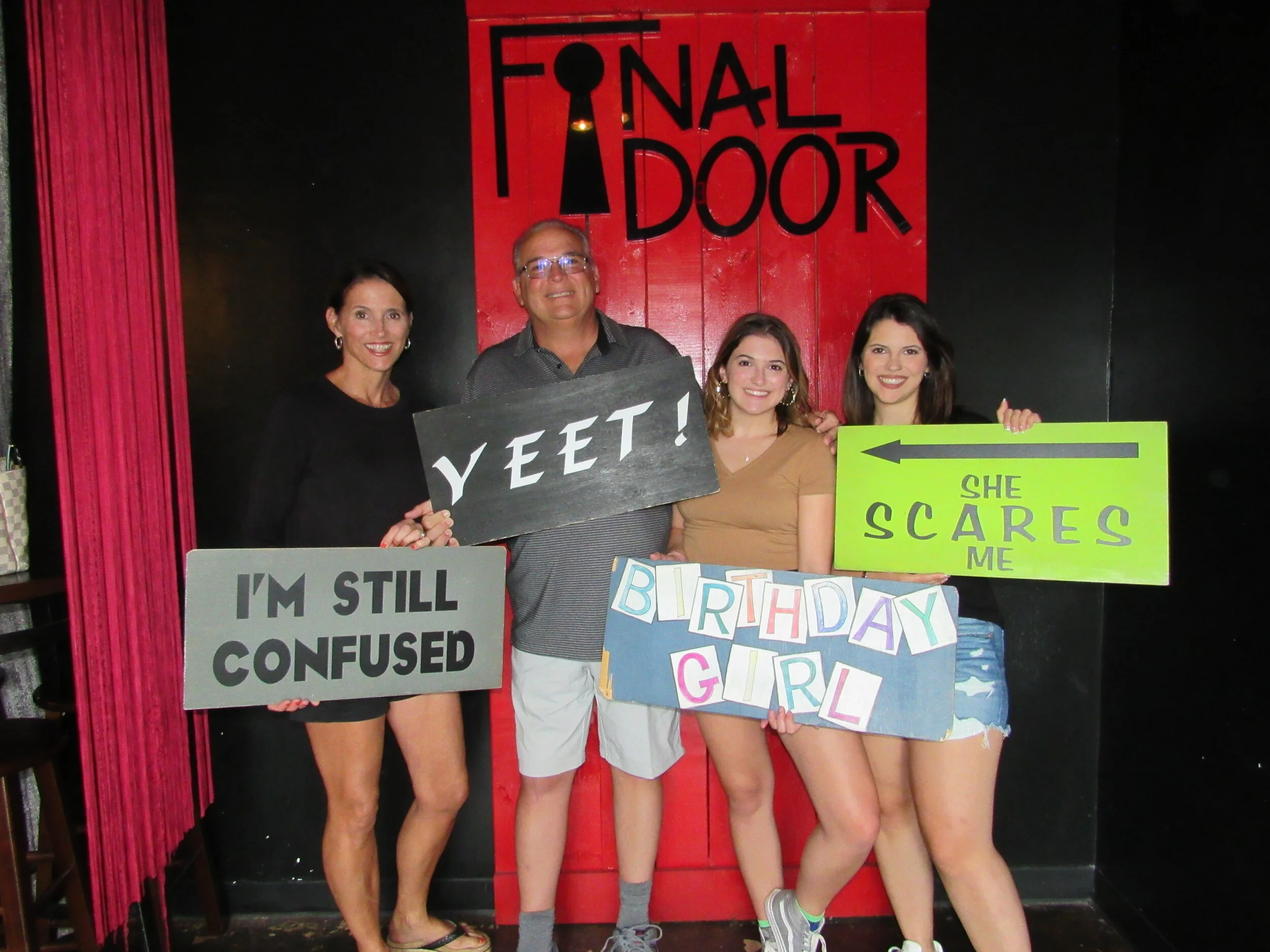 the-final-door-escape-room-columbia-sc-team-photos-08-04-21 (26).JPG