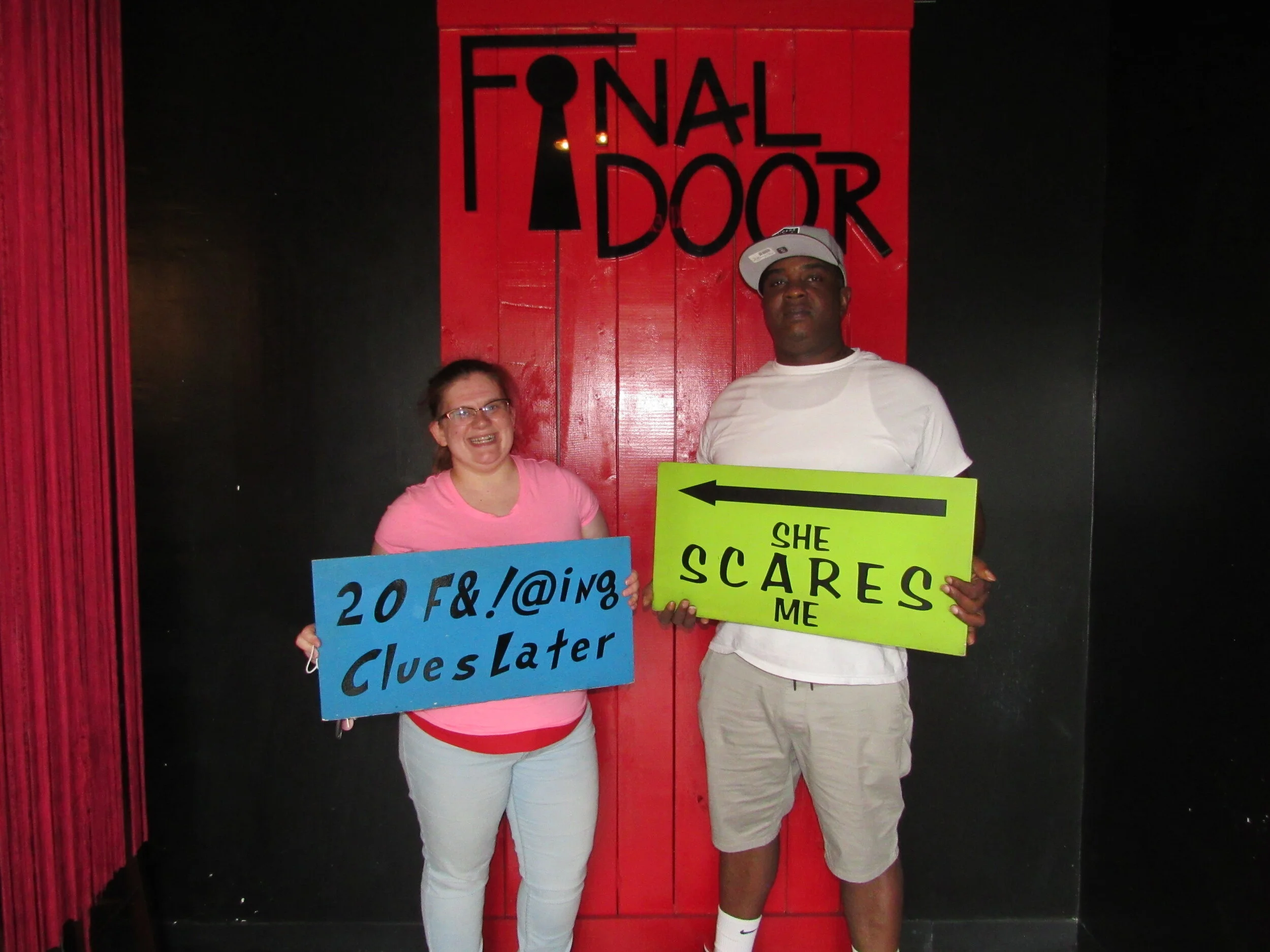 the-final-door-escape-room-columbia-sc-team-photos-08-04-21 (27).JPG