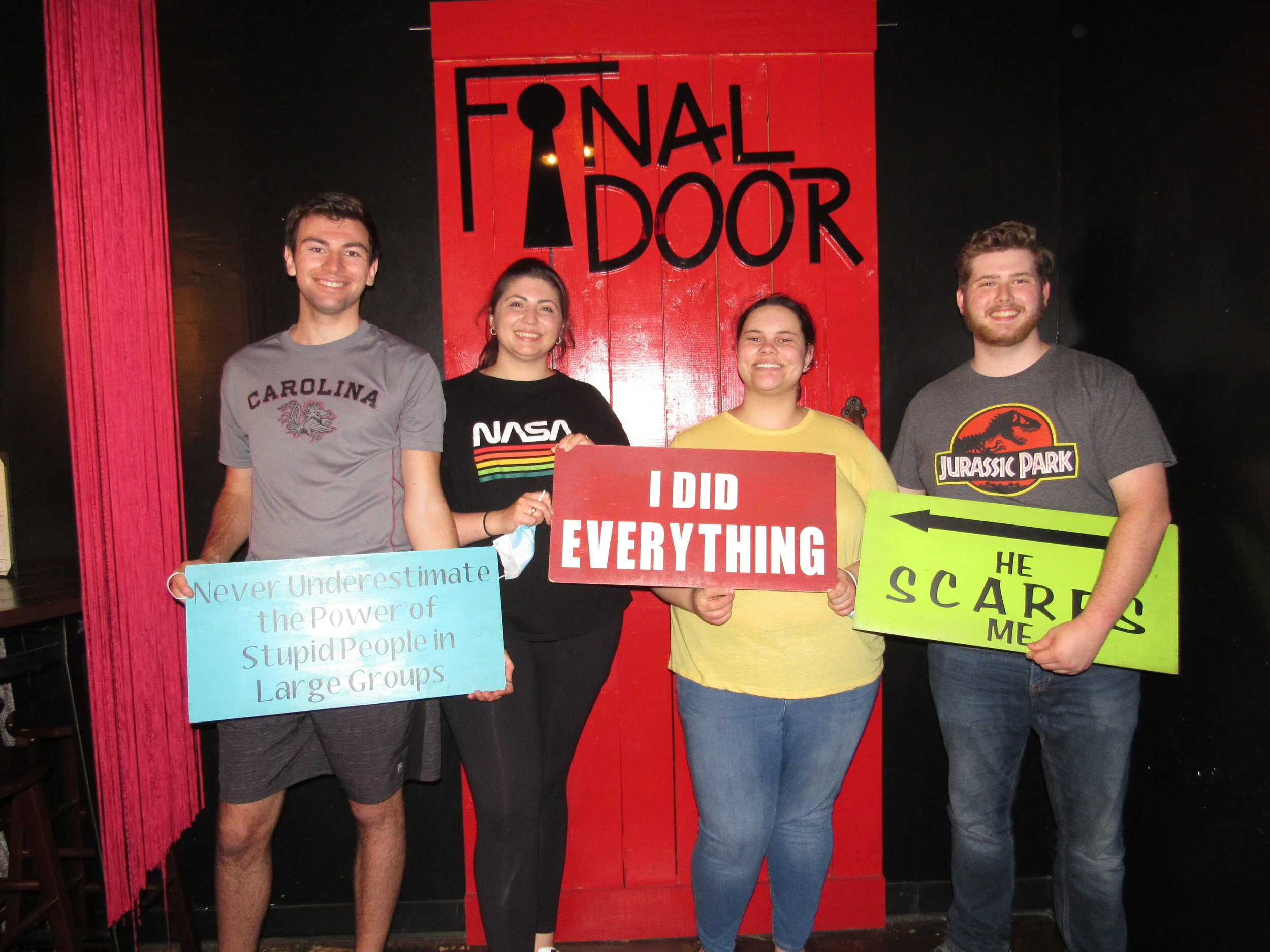 the-final-door-escape-room-columbia-sc-team-photos-08-10-21 (5).JPG