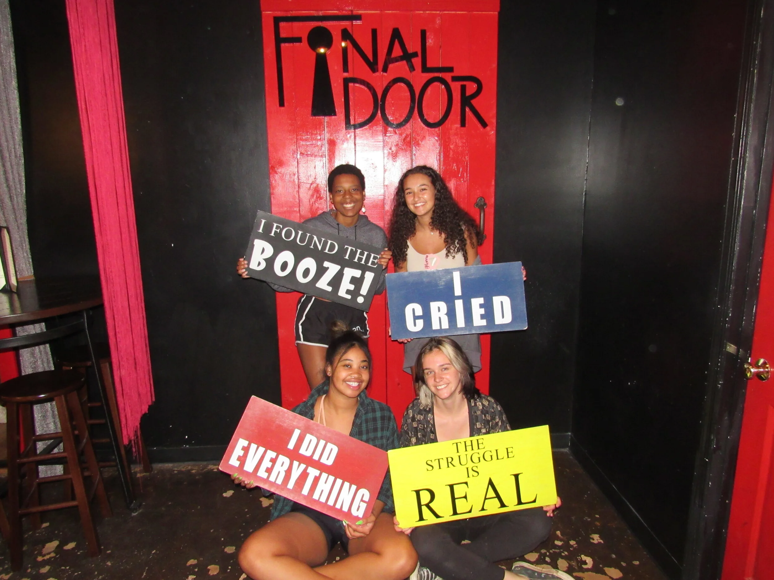 the-final-door-escape-room-columbia-sc-team-photos-08-10-21 (14).JPG