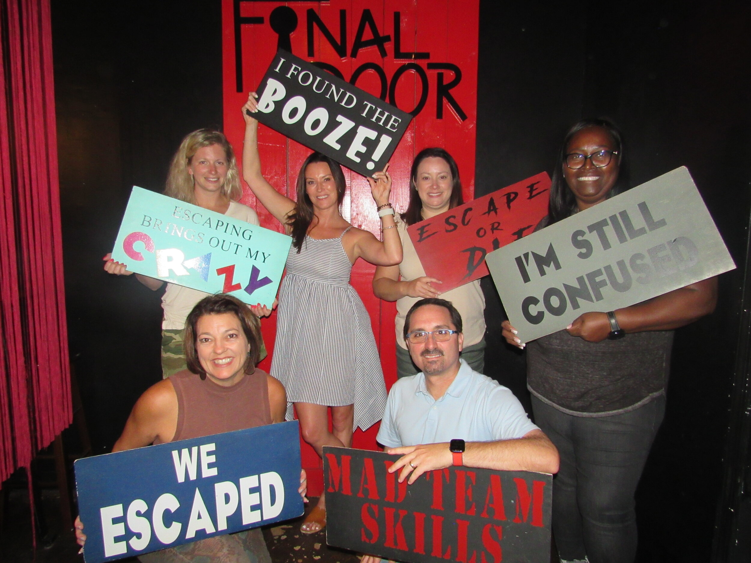 the-final-door-escape-room-columbia-sc-team-photos-09-01-21 (1).JPG