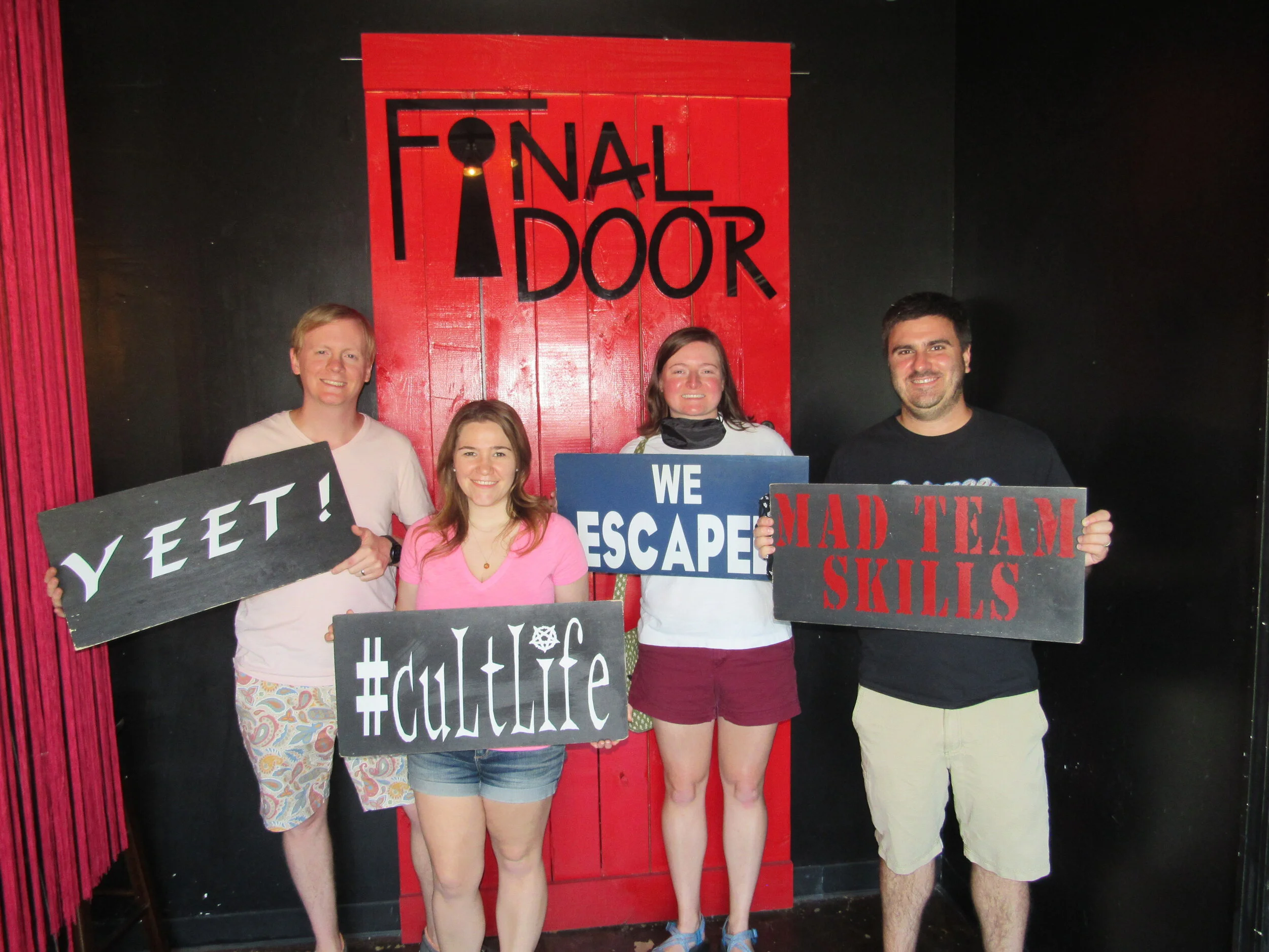the-final-door-escape-room-columbia-sc-team-photos-09-04-21 (6).JPG