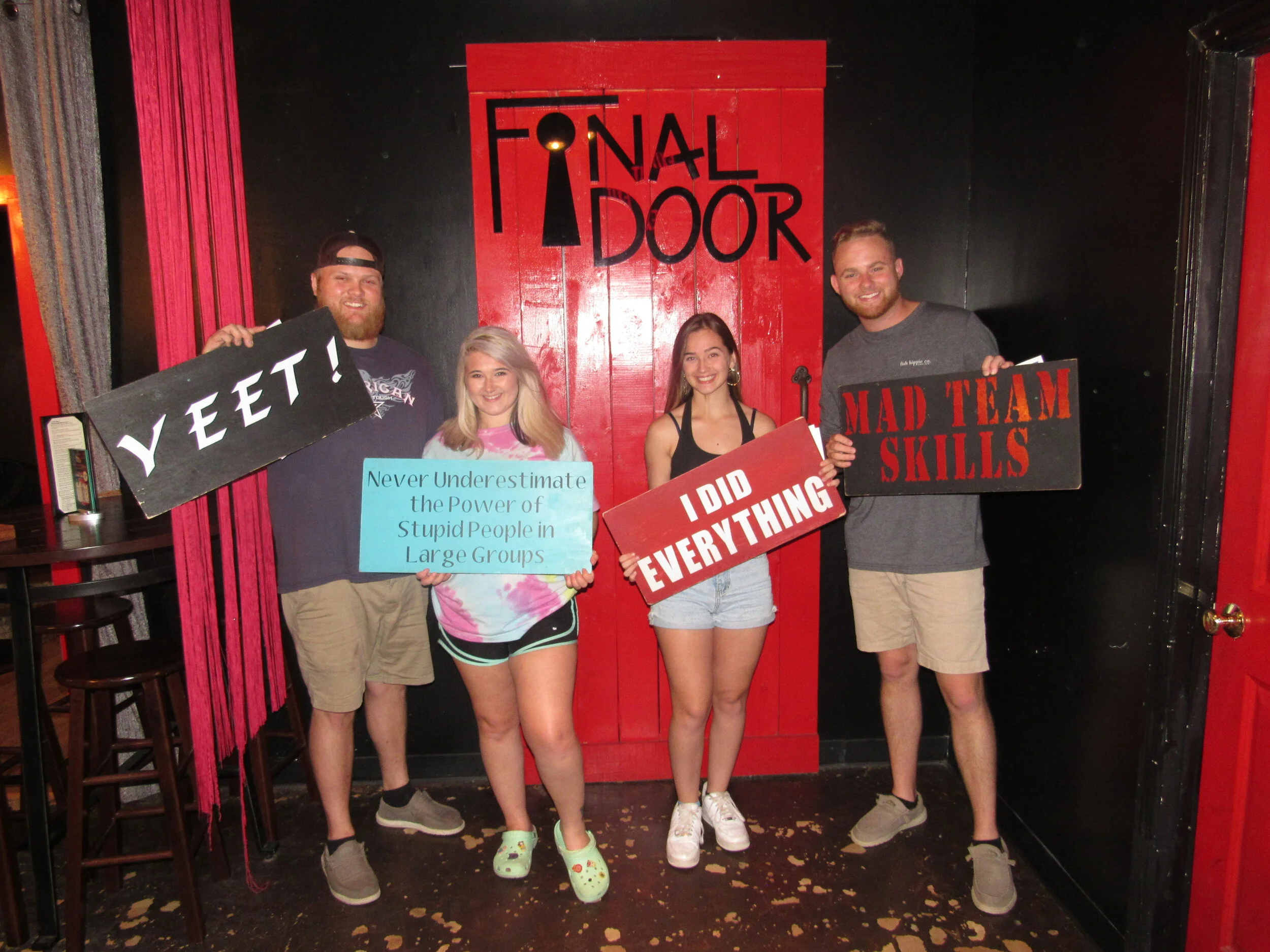 the-final-door-escape-room-columbia-sc-team-photos-09-06-21 (14).JPG