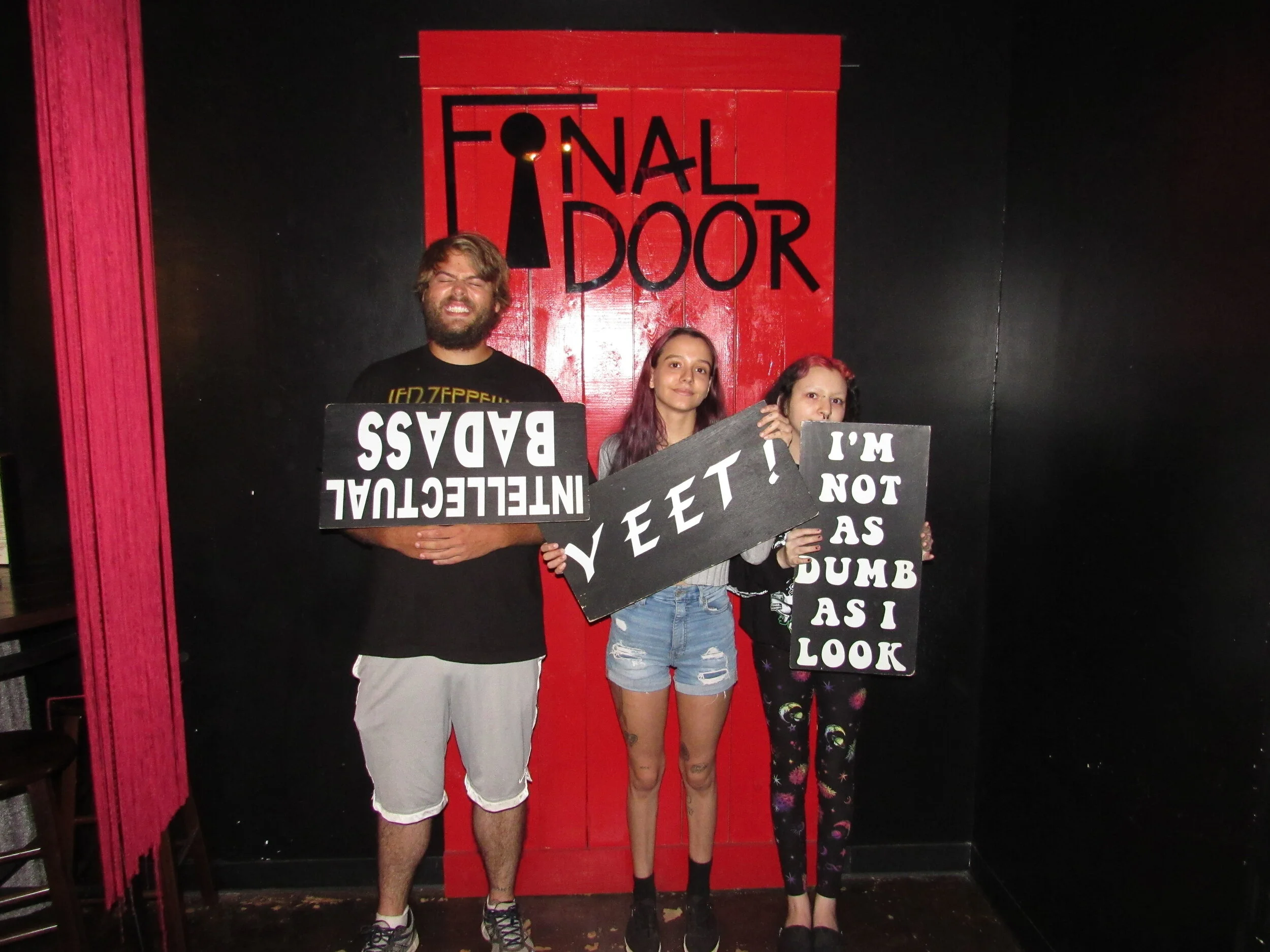 the-final-door-escape-room-columbia-sc-team-photos-09-14-21 (3).JPG