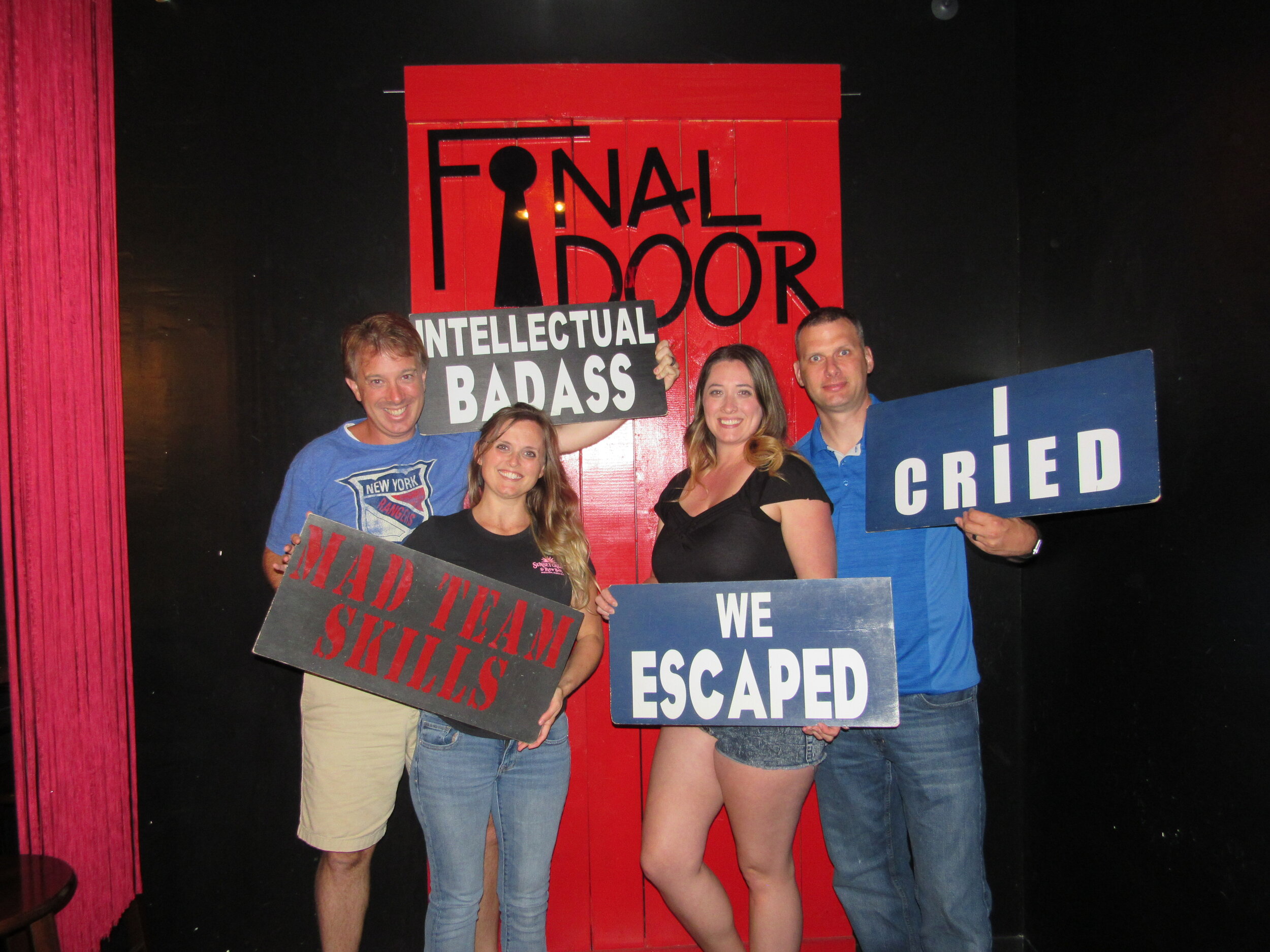 the-final-door-escape-room-columbia-sc-team-photos-09-17-21 (12).JPG