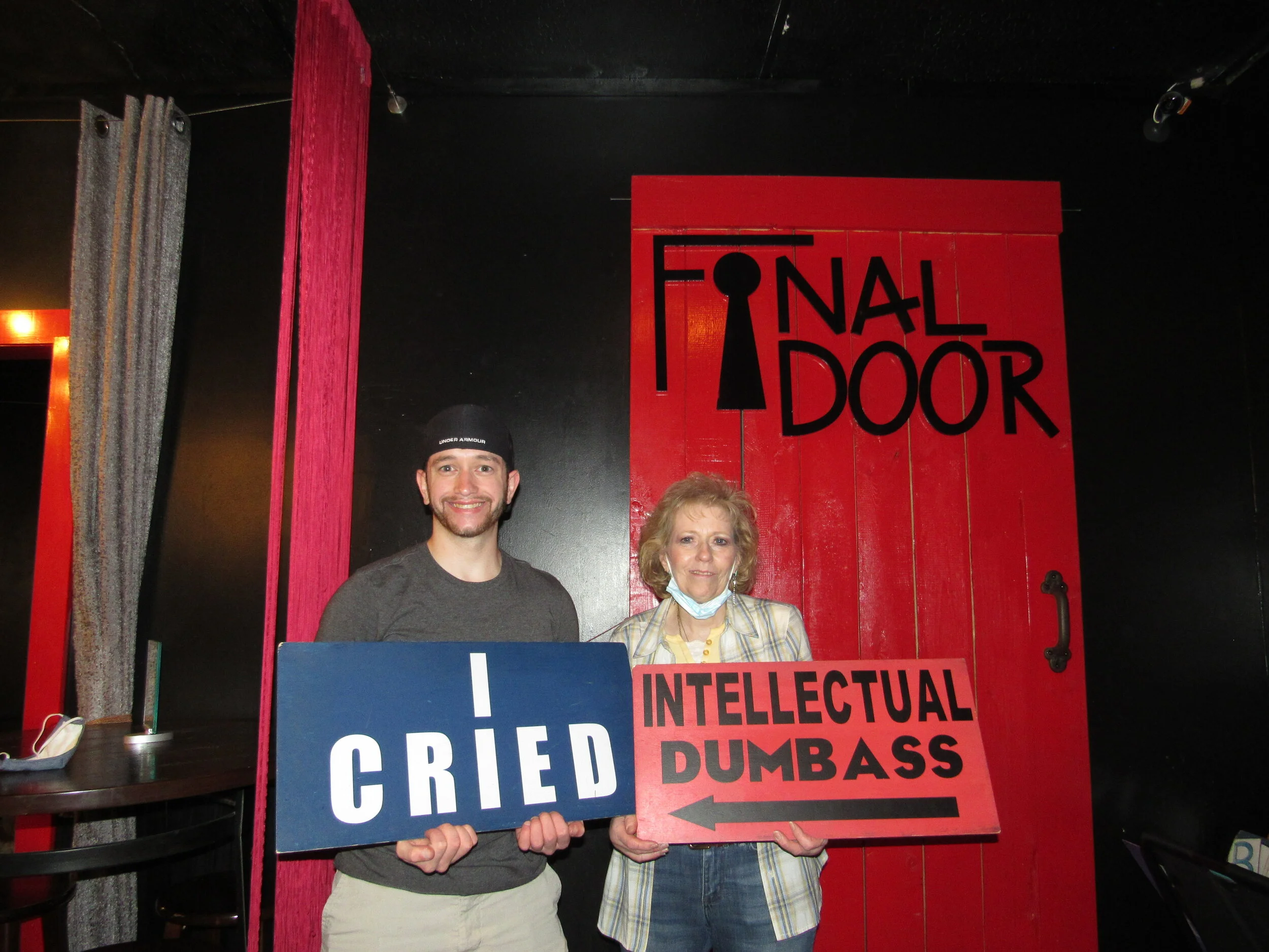 the-final-door-escape-room-columbia-sc-team-photos-09-18-21 (40).JPG