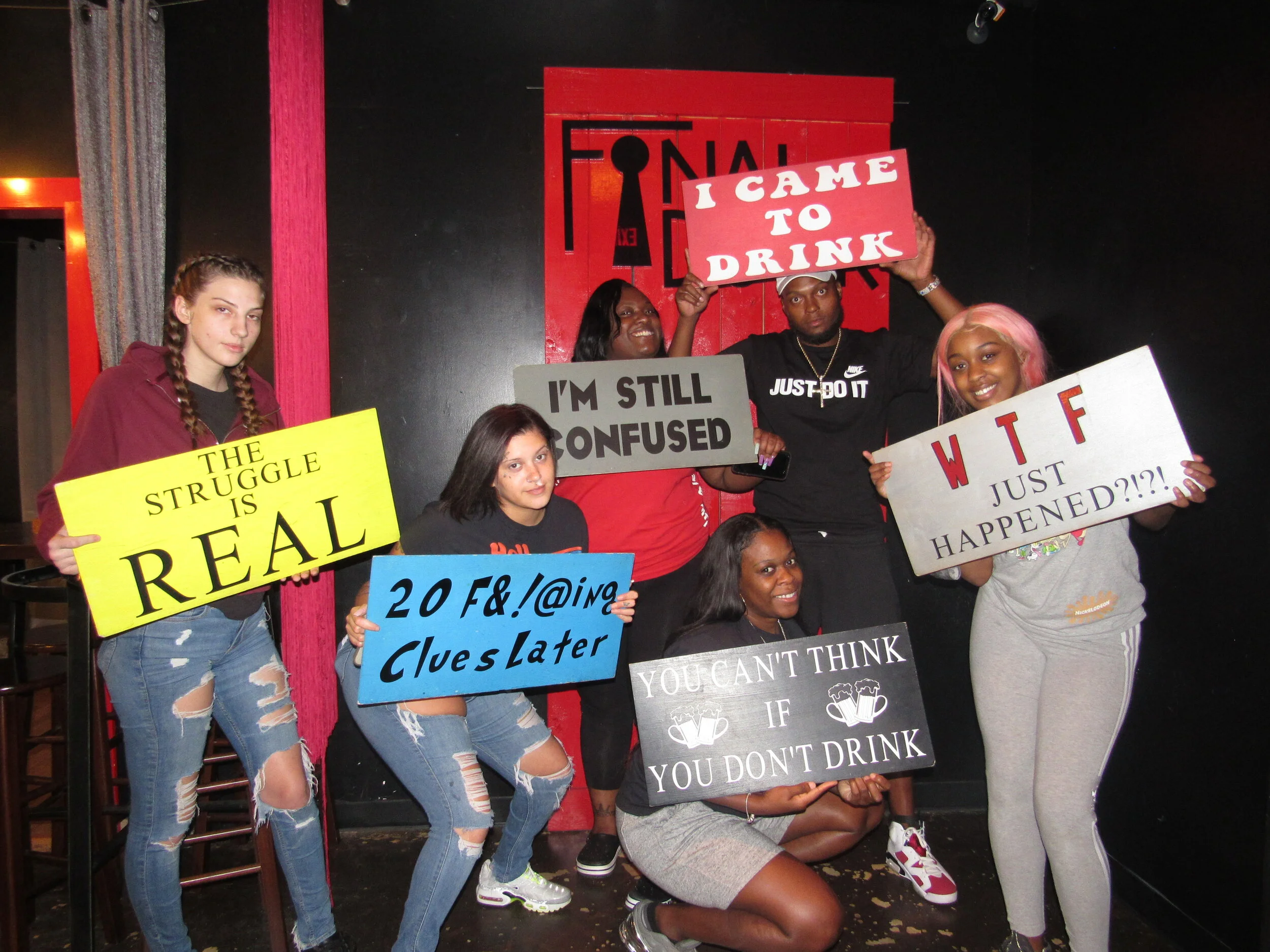 the-final-door-escape-room-columbia-sc-team-photos-09-19-21 (17).JPG