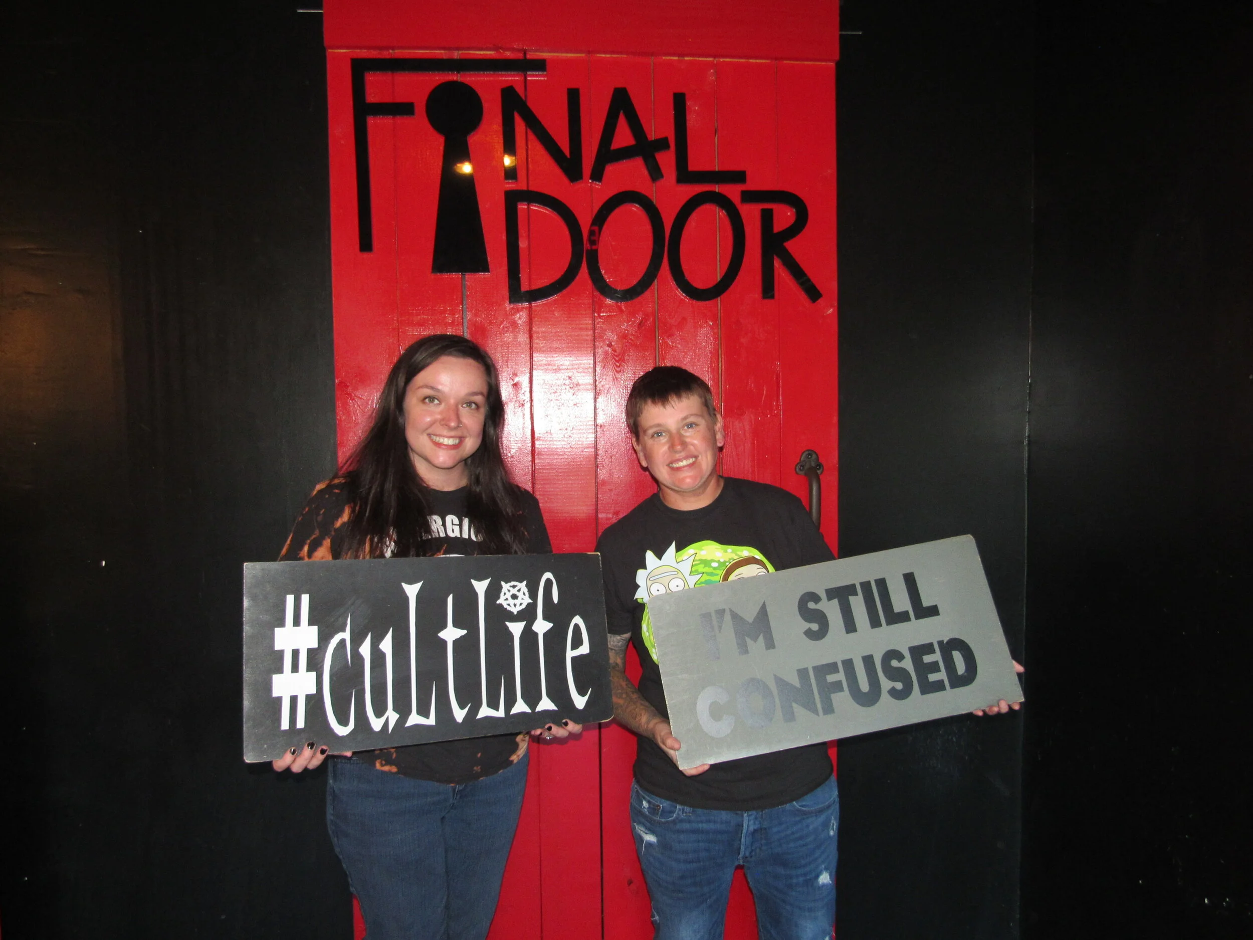 the-final-door-escape-room-columbia-sc-team-photos-09-25-21 (12).JPG