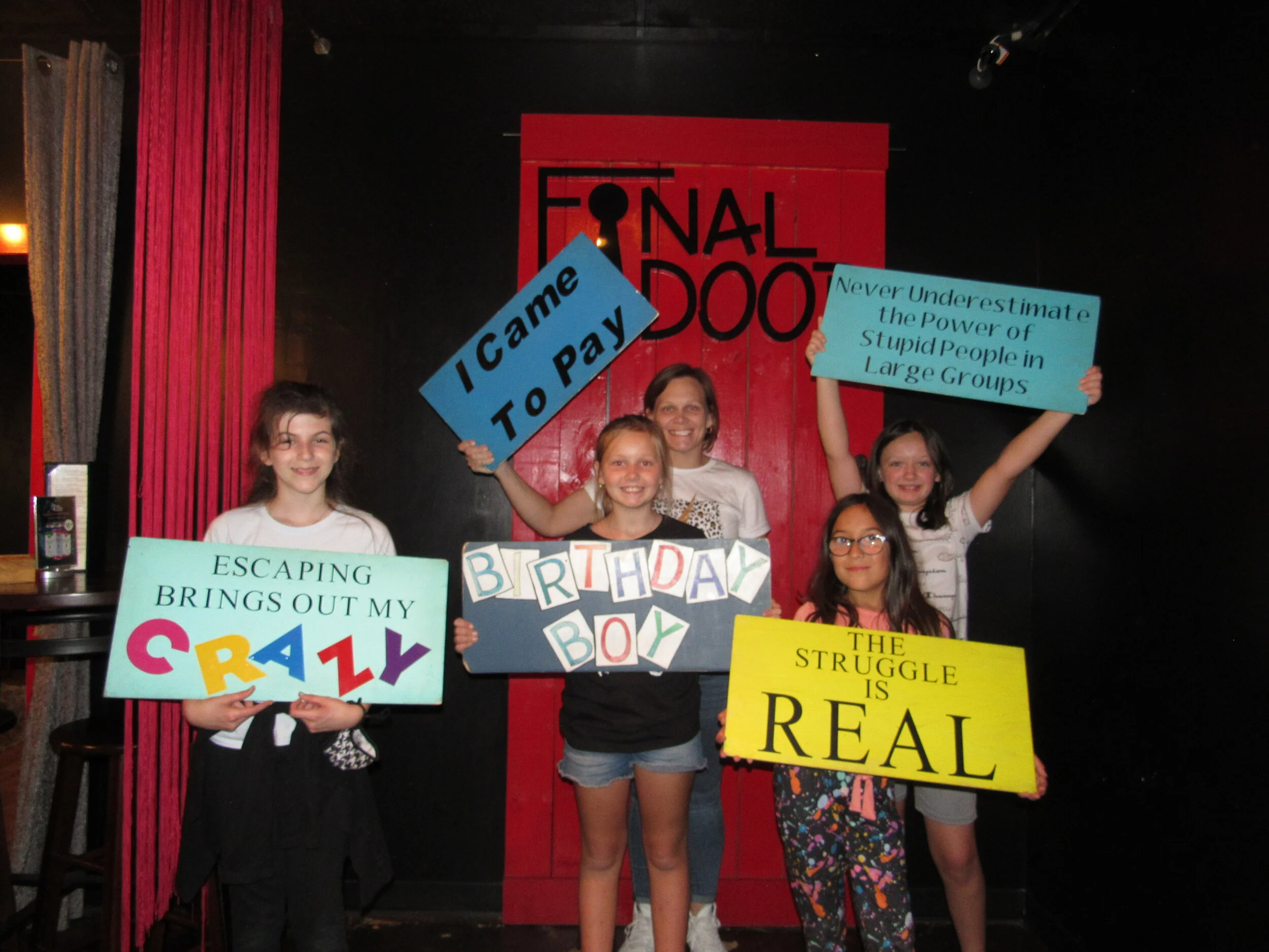the-final-door-escape-room-columbia-sc-team-photos-10-01-21 (12).JPG