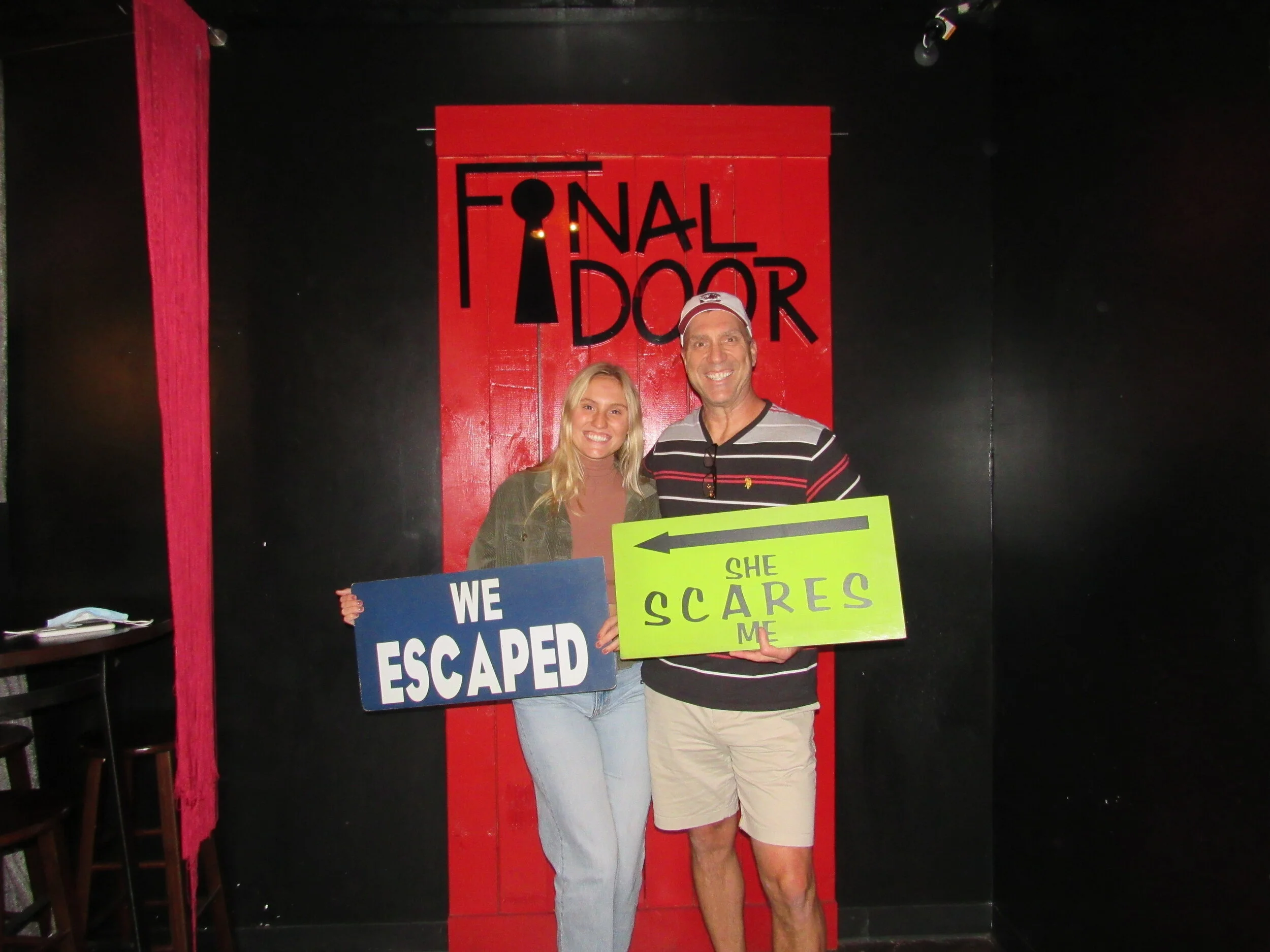 the-final-door-escape-room-columbia-sc-team-photos-10-08-21 (4).JPG