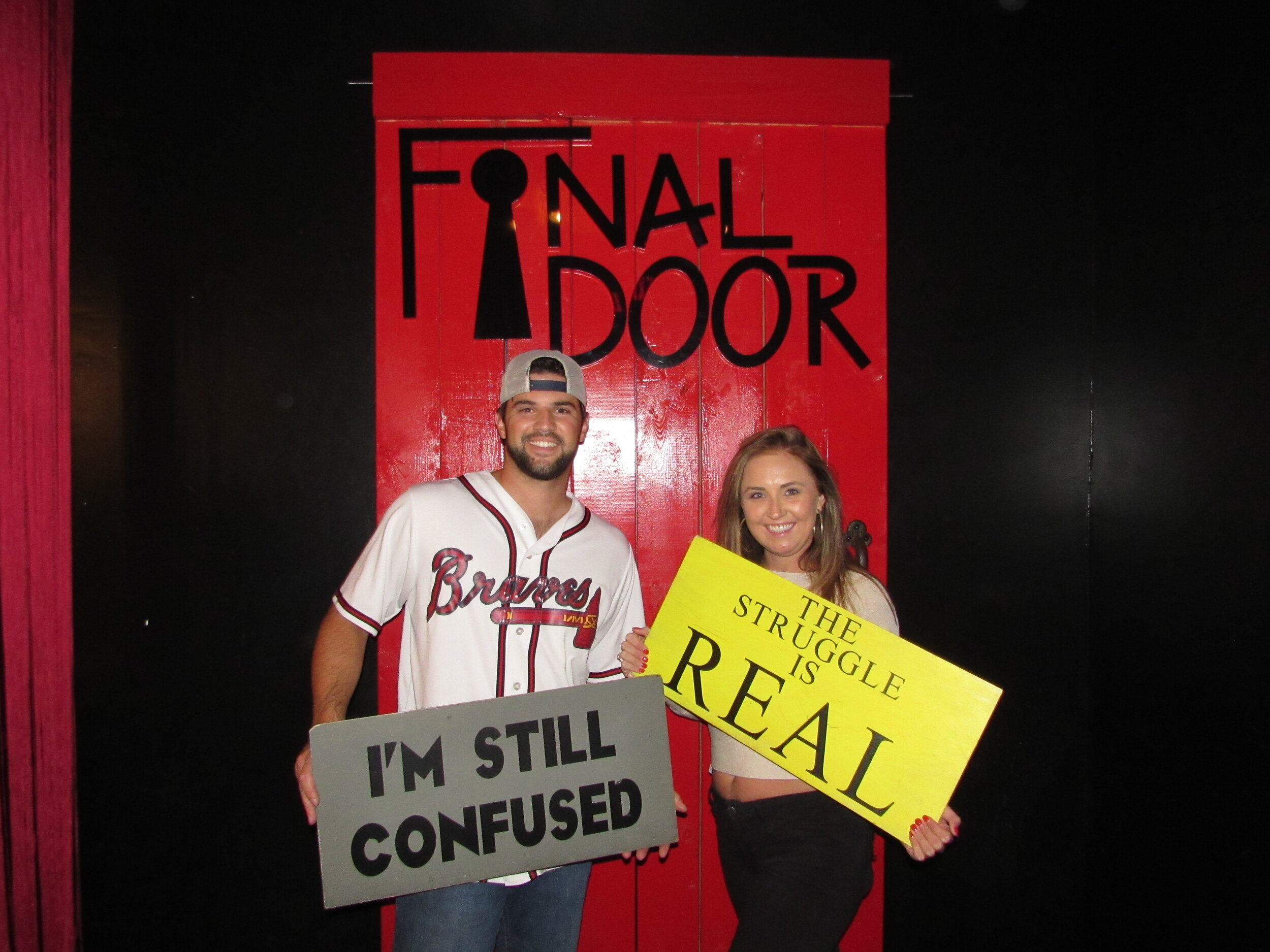 the-final-door-escape-room-columbia-sc-team-photos-10-08-21 (8).JPG