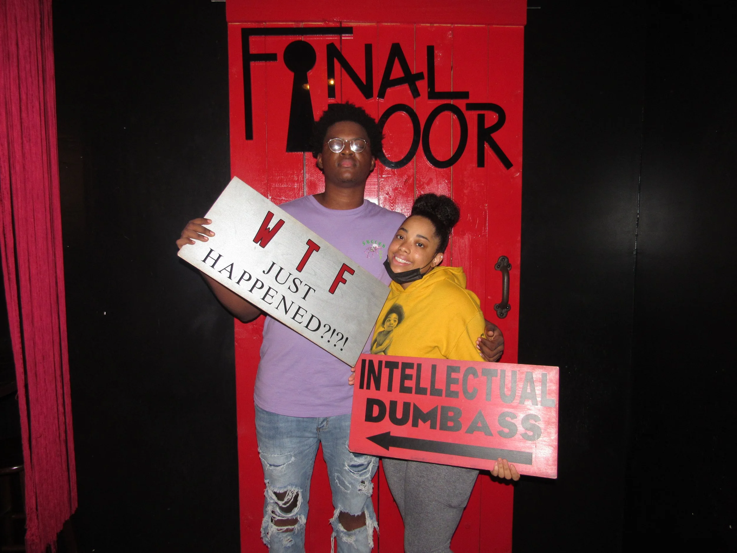 the-final-door-escape-room-columbia-sc-team-photos-10-21-21 (3).JPG
