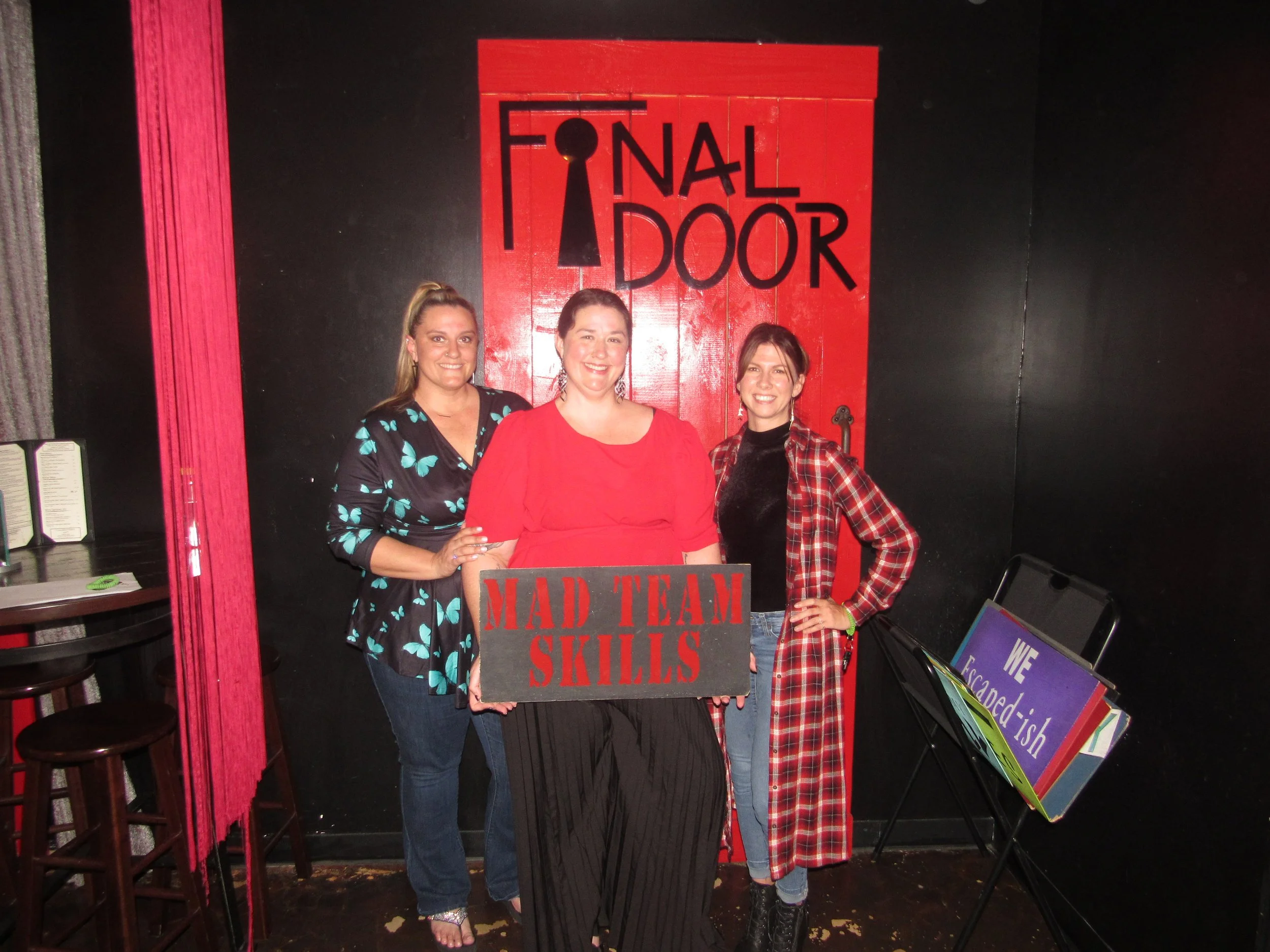 the-final-door-escape-room-columbia-sc-team-photos-11-12-21 (3).JPG