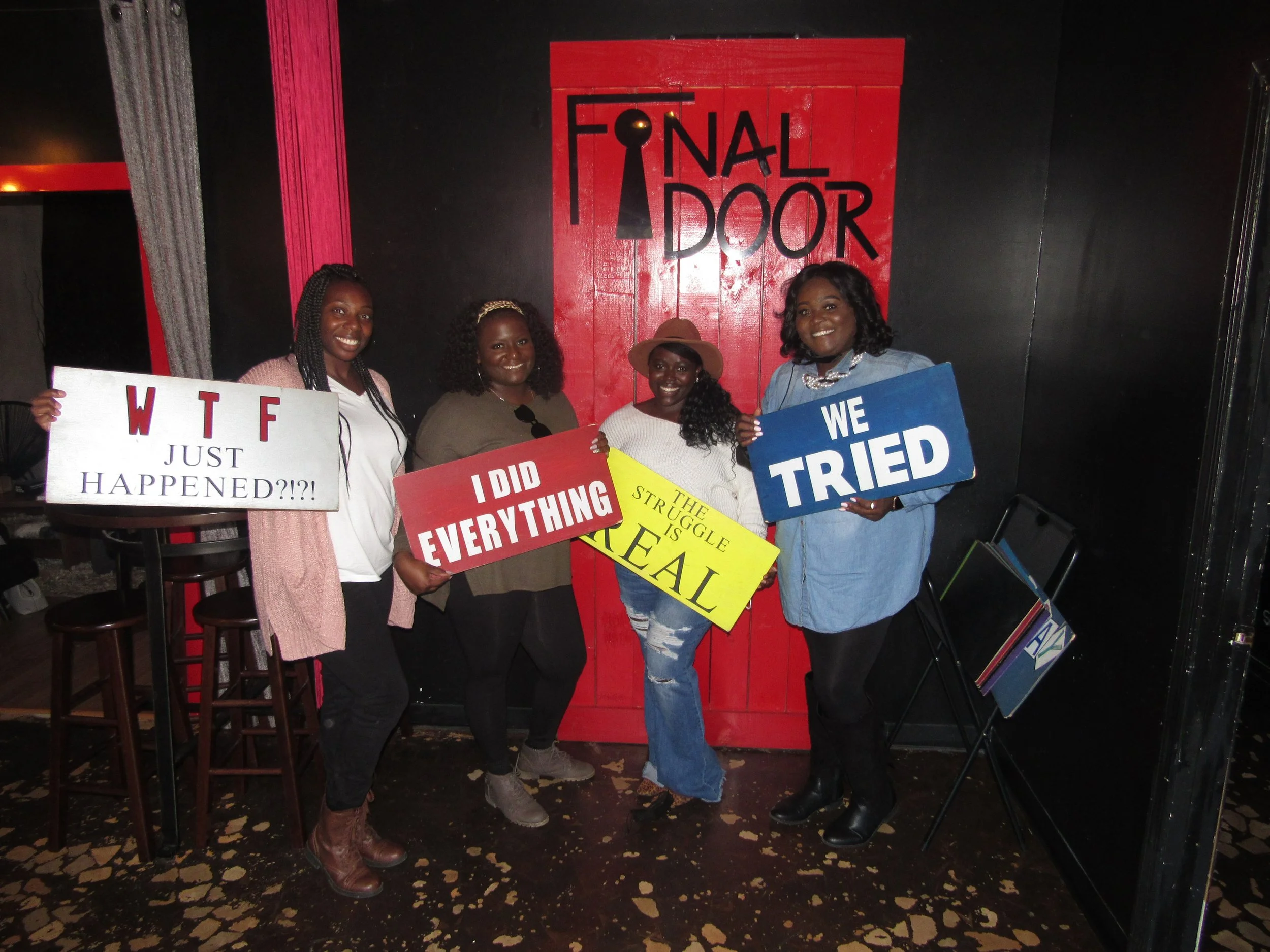 the-final-door-escape-room-columbia-sc-team-photos-11-13-21 (8).JPG