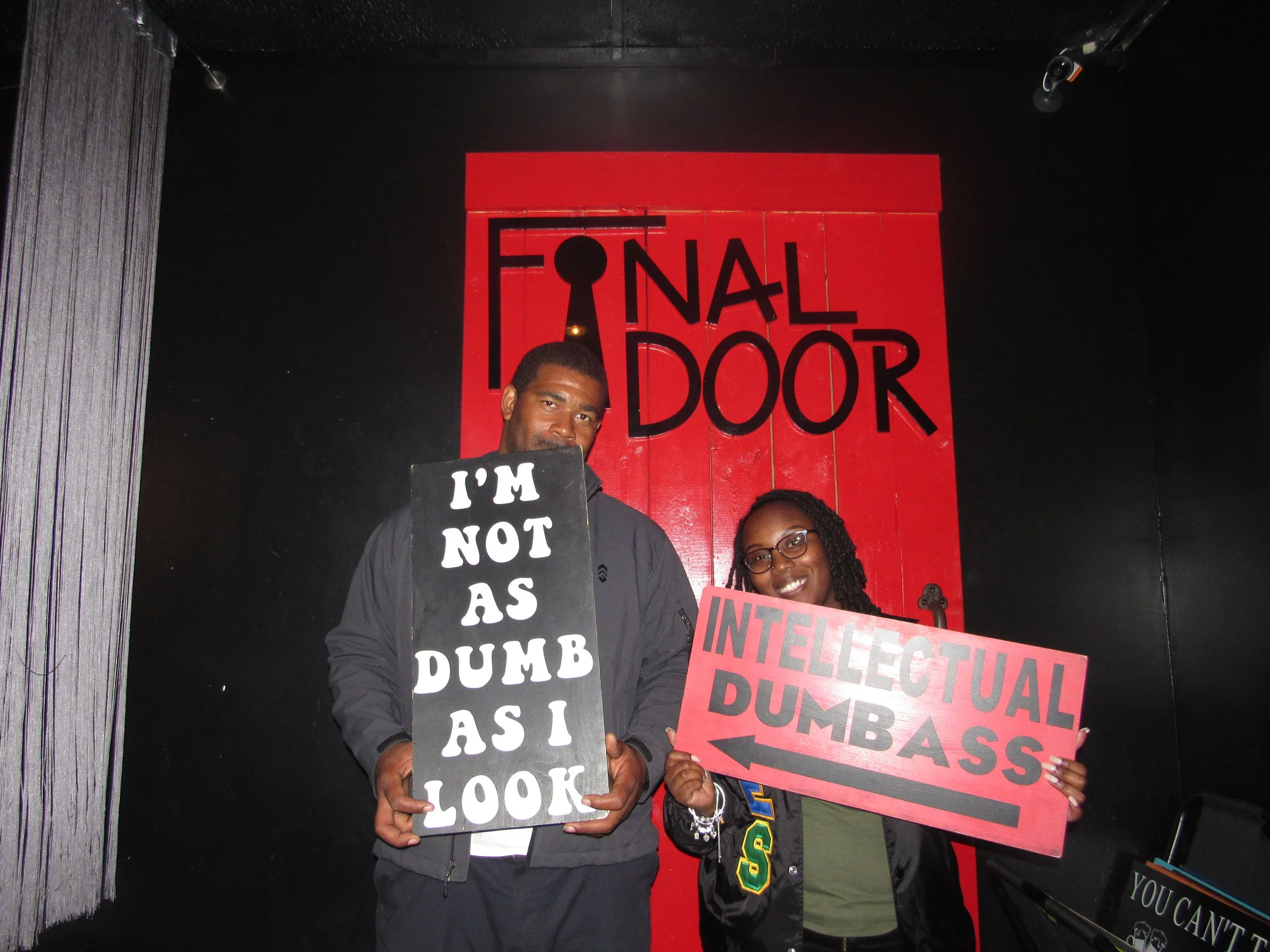 the-final-door-escape-room-columbia-sc-team-photos-11-13-21 (26).JPG