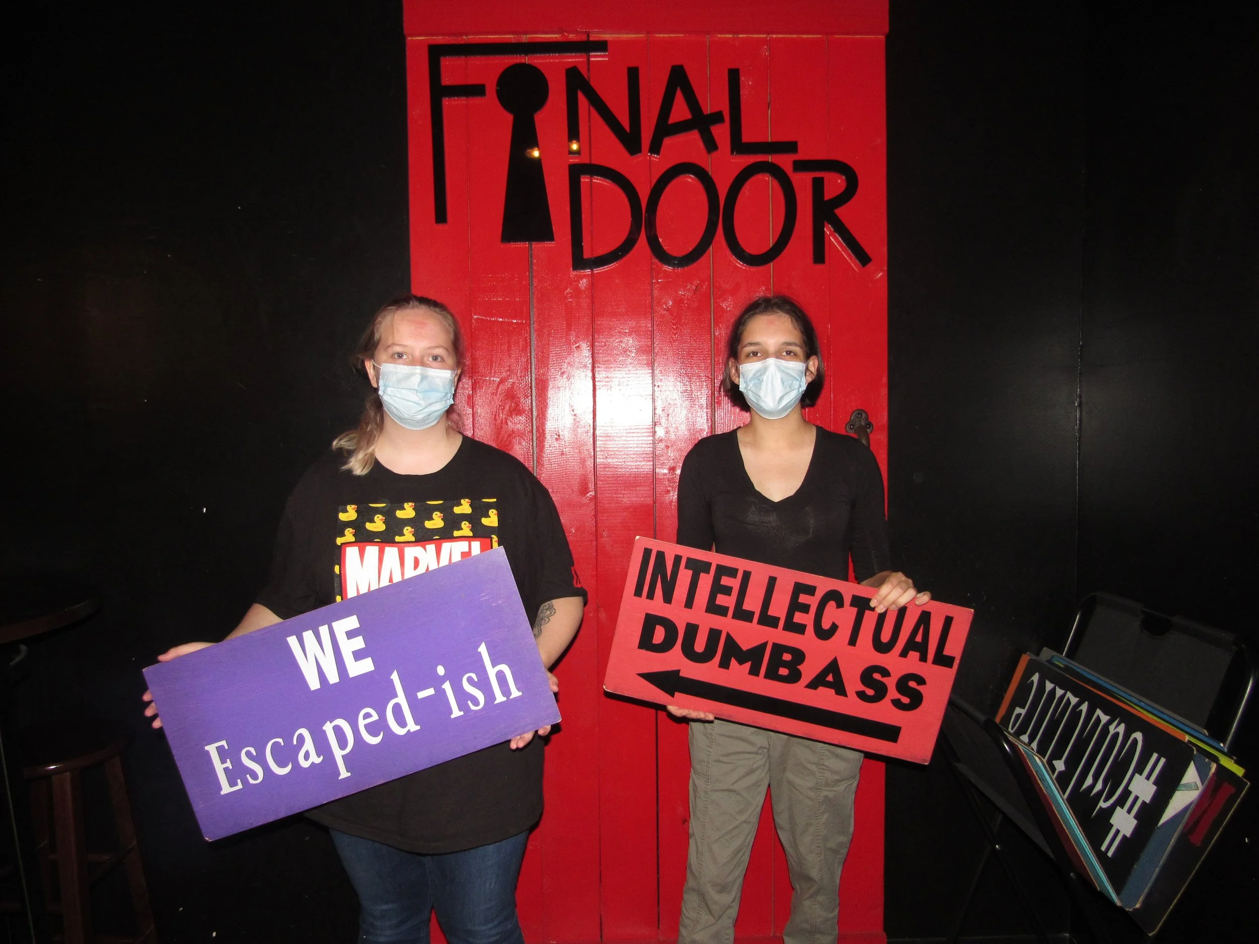 the-final-door-escape-room-columbia-sc-team-photos-11-17-21 (7).JPG