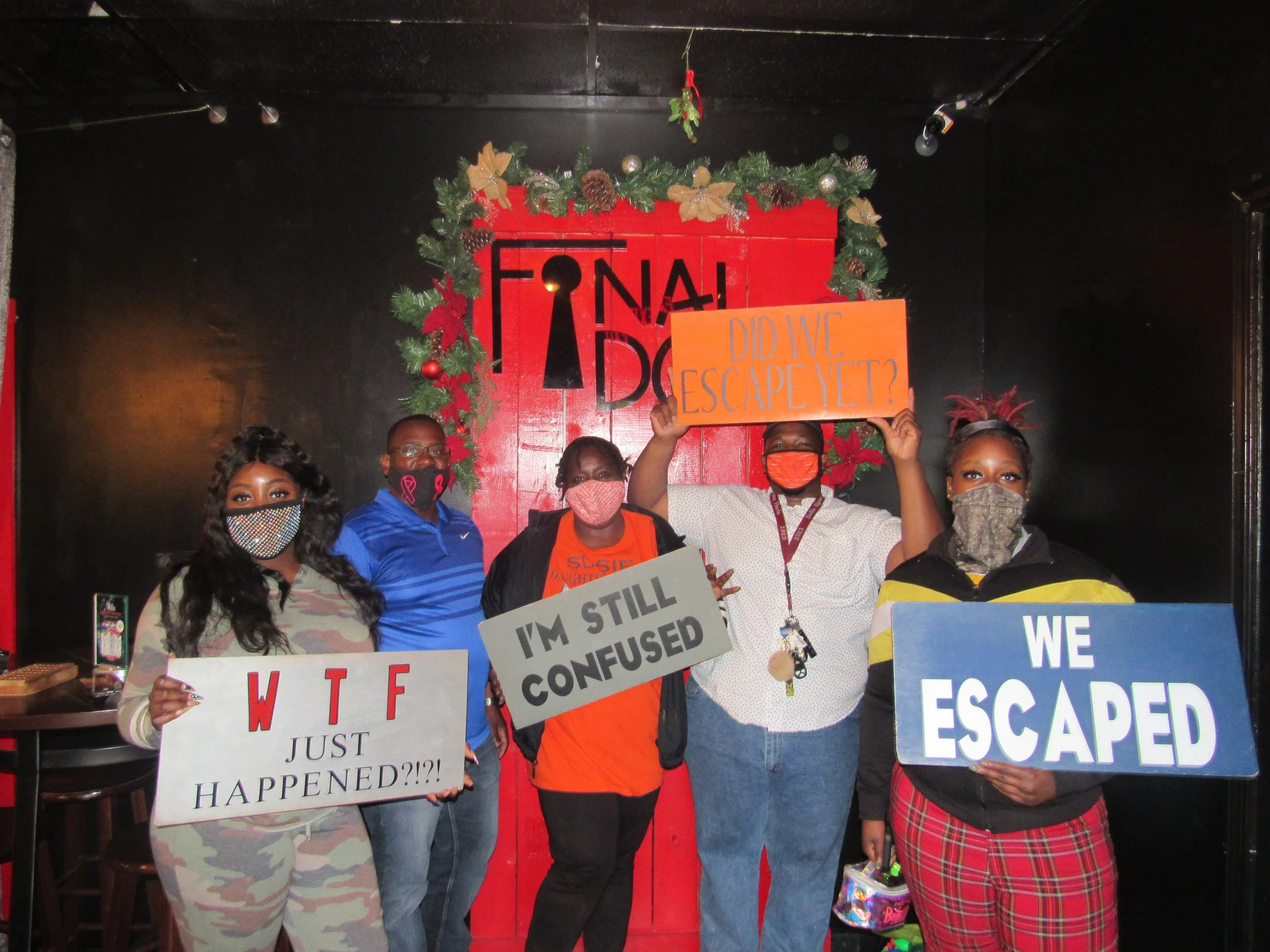 the-final-door-escape-room-columbia-sc-team-photos-11-27-21 (7).JPG
