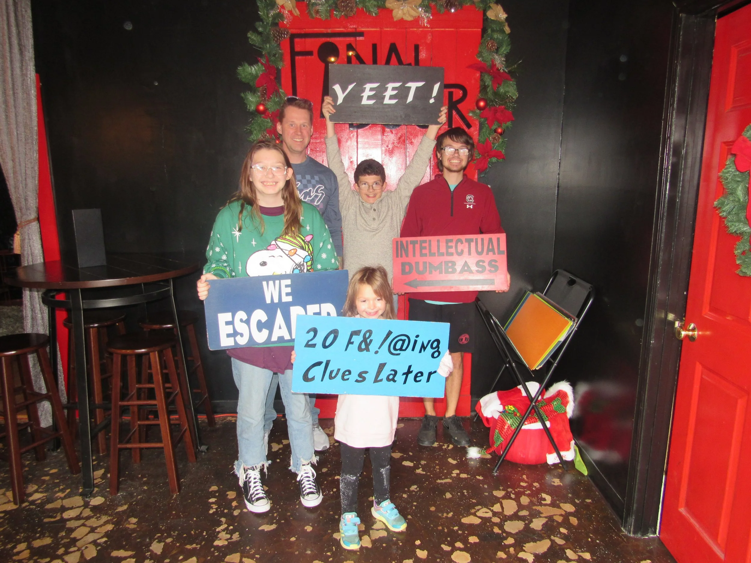 the-final-door-escape-room-columbia-sc-team-photos-11-28-21 (1).JPG