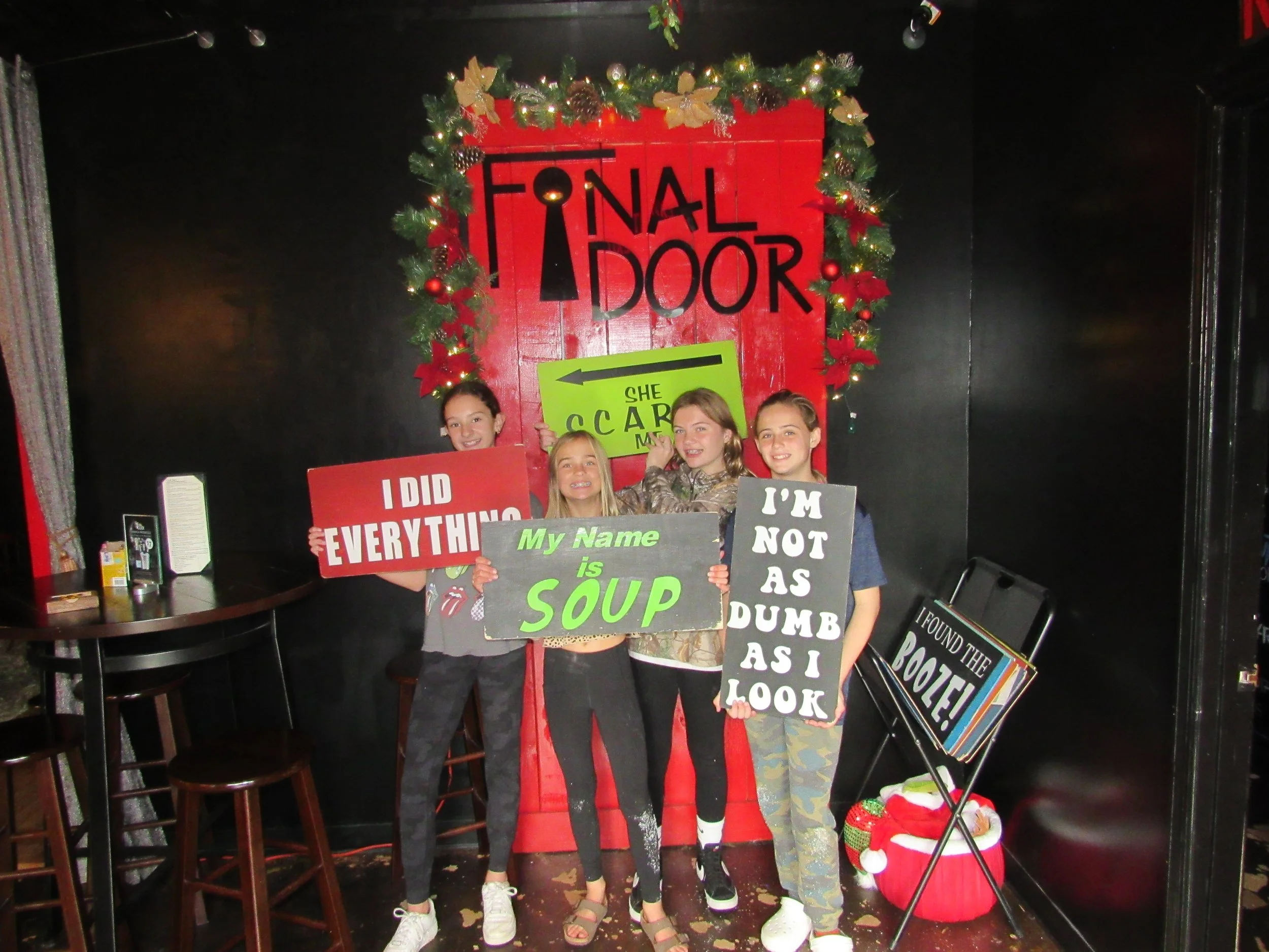 the-final-door-escape-room-columbia-sc-team-photos-12-04-21 (1).JPG