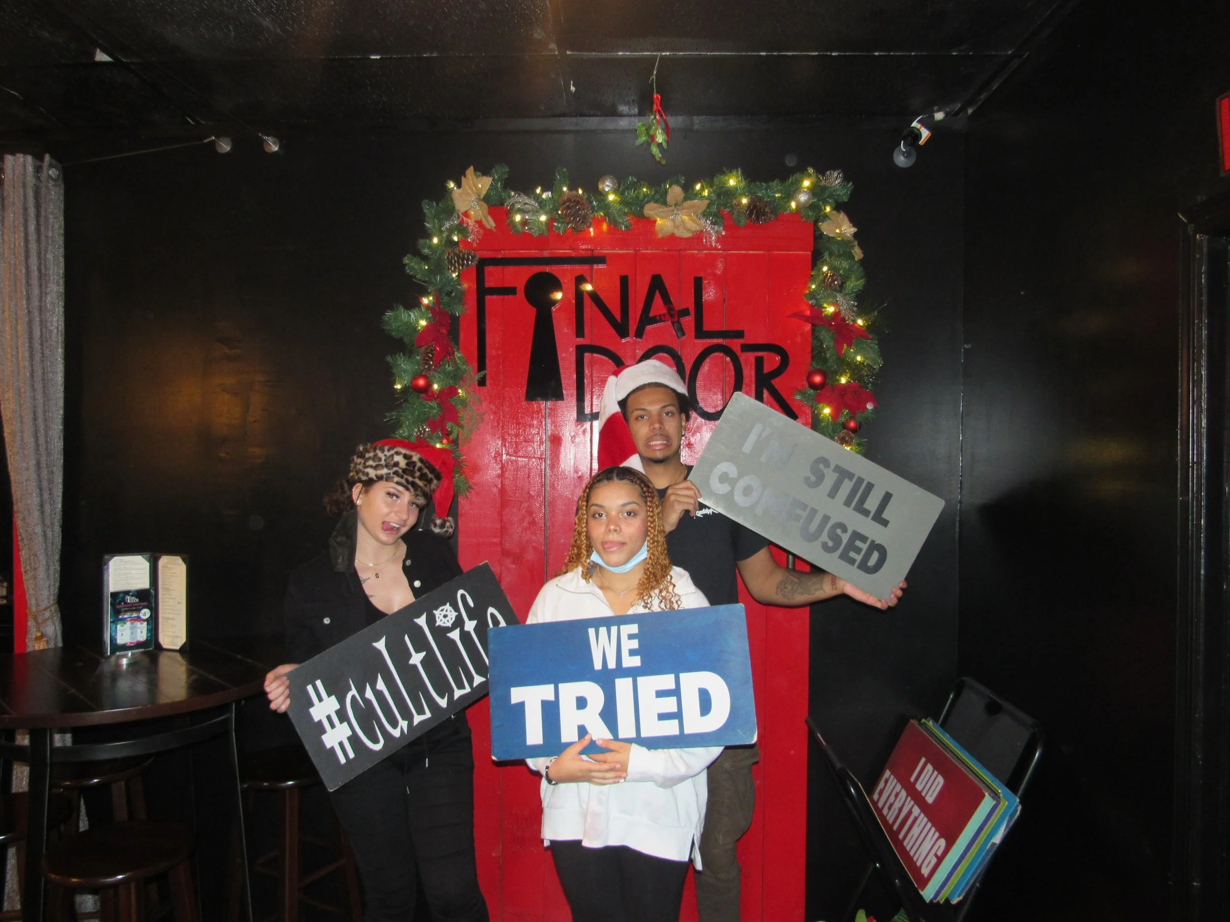 the-final-door-escape-room-columbia-sc-team-photos-12-04-21 (9).JPG