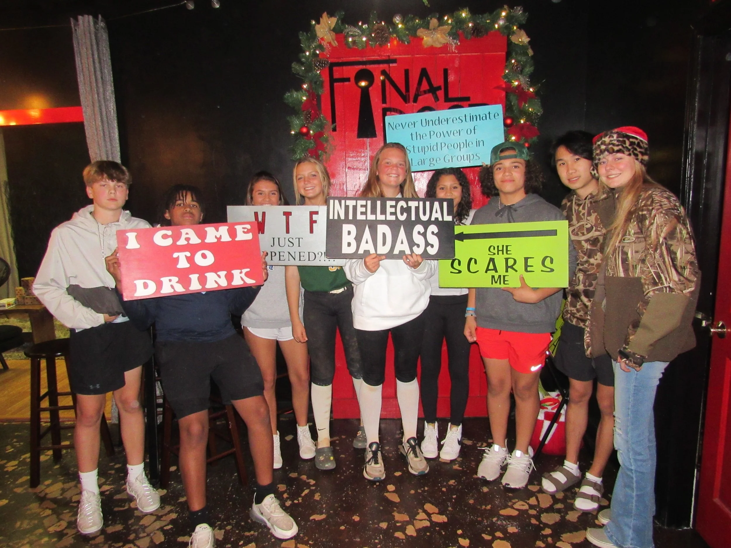 the-final-door-escape-room-columbia-sc-team-photos-12-04-21 (17).JPG