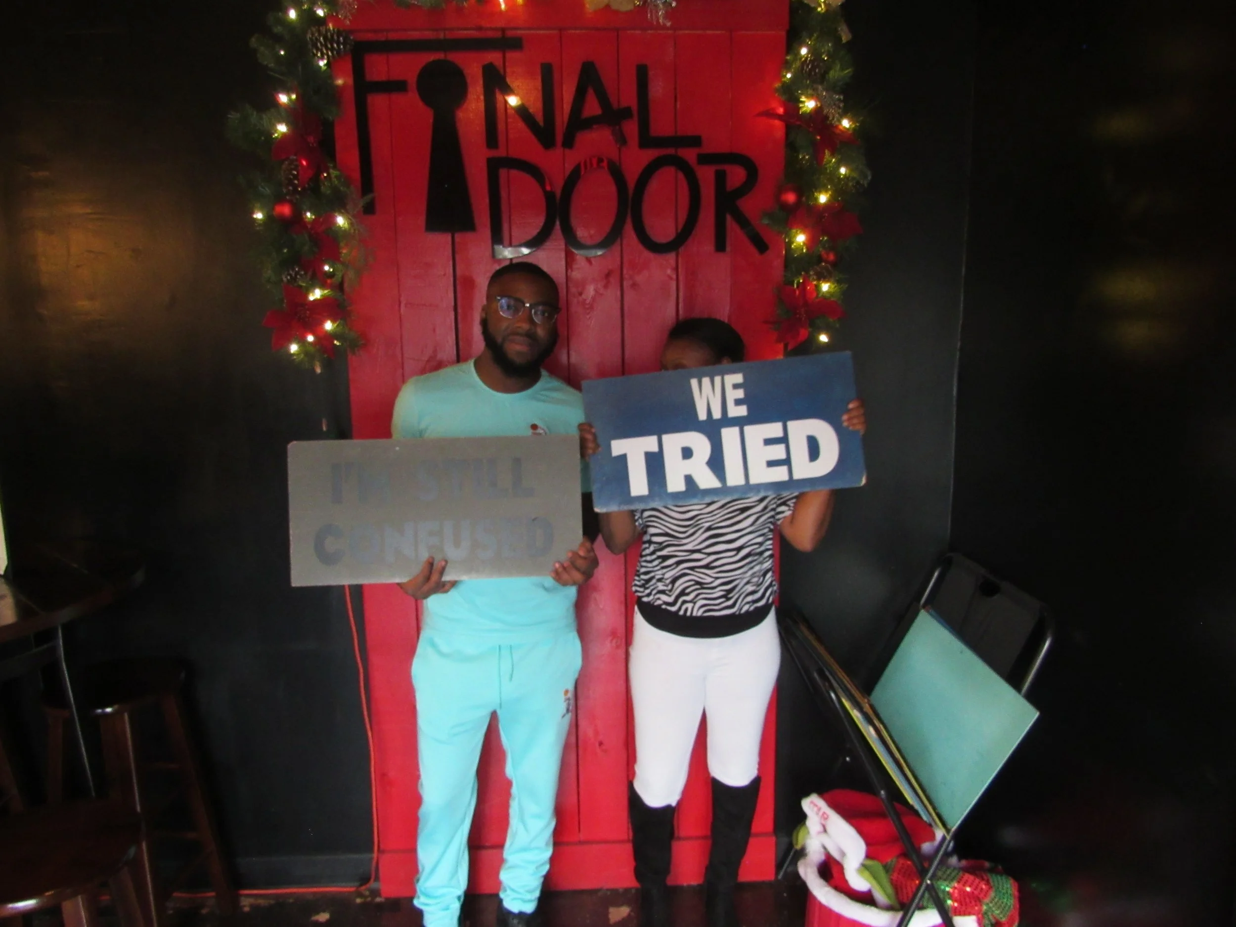 the-final-door-escape-room-columbia-sc-team-photos-12-05-21 (3).JPG