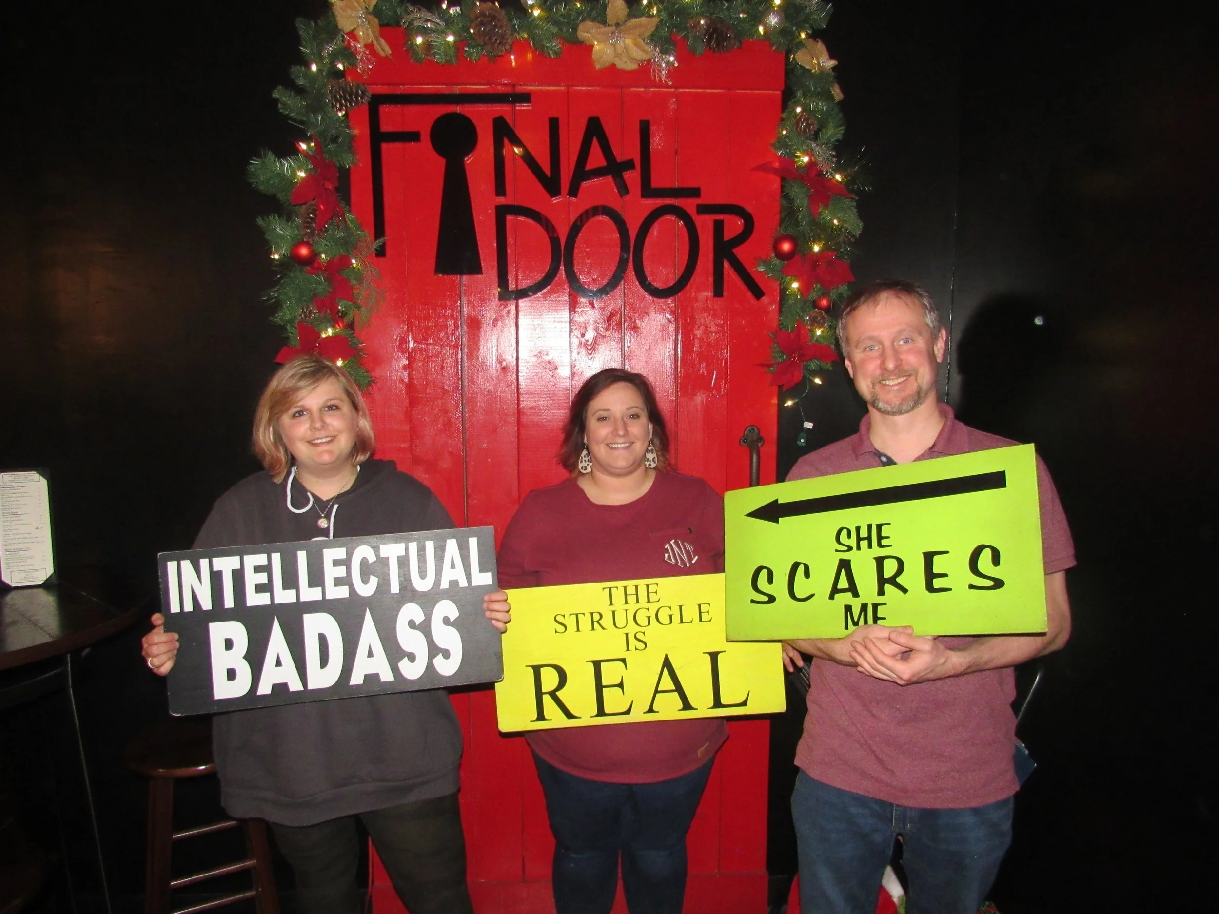 the-final-door-escape-room-columbia-sc-team-photos-12-05-21 (7).JPG