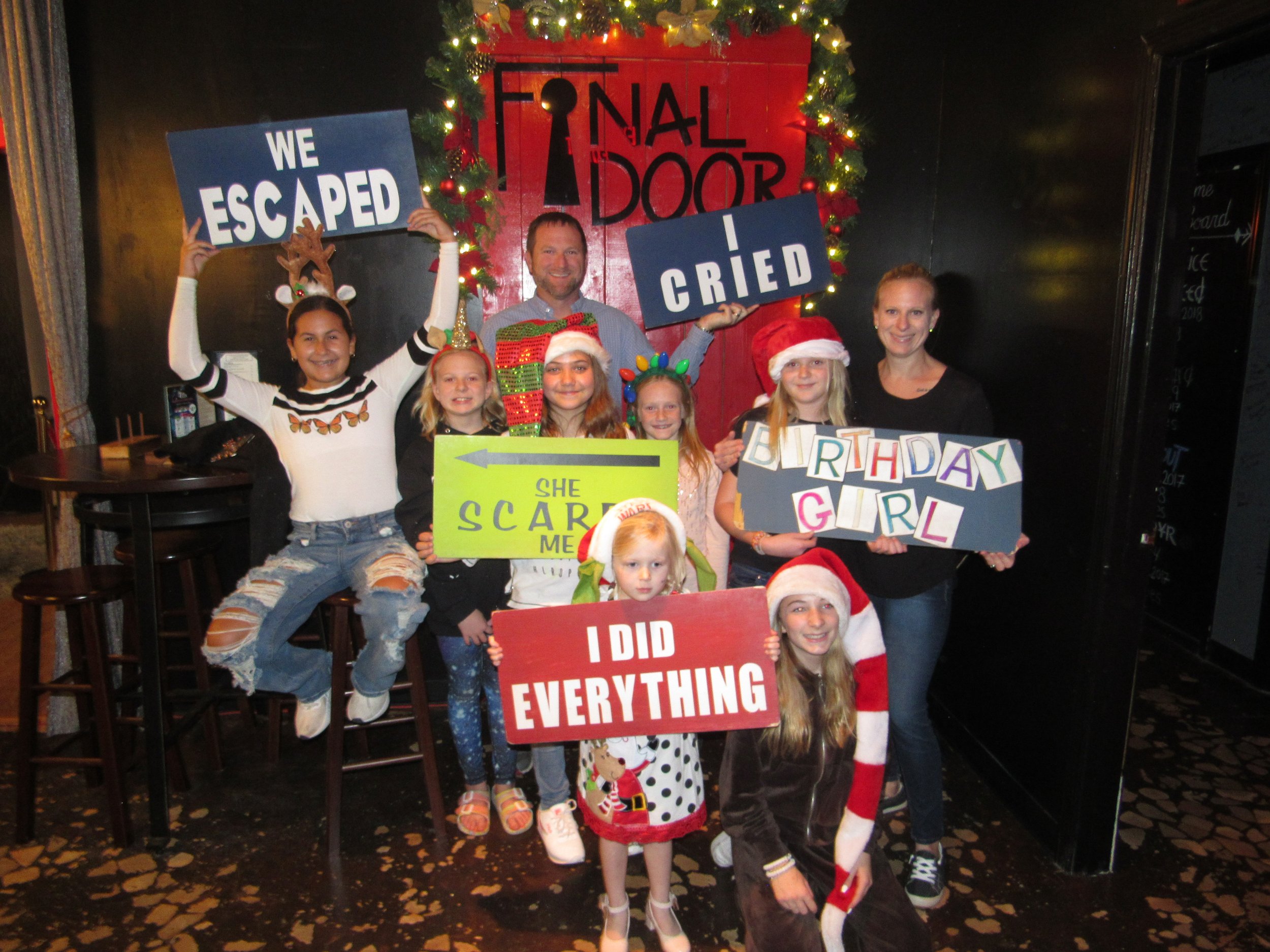 the-final-door-escape-room-columbia-sc-team-photos-12-05-21 (9).JPG