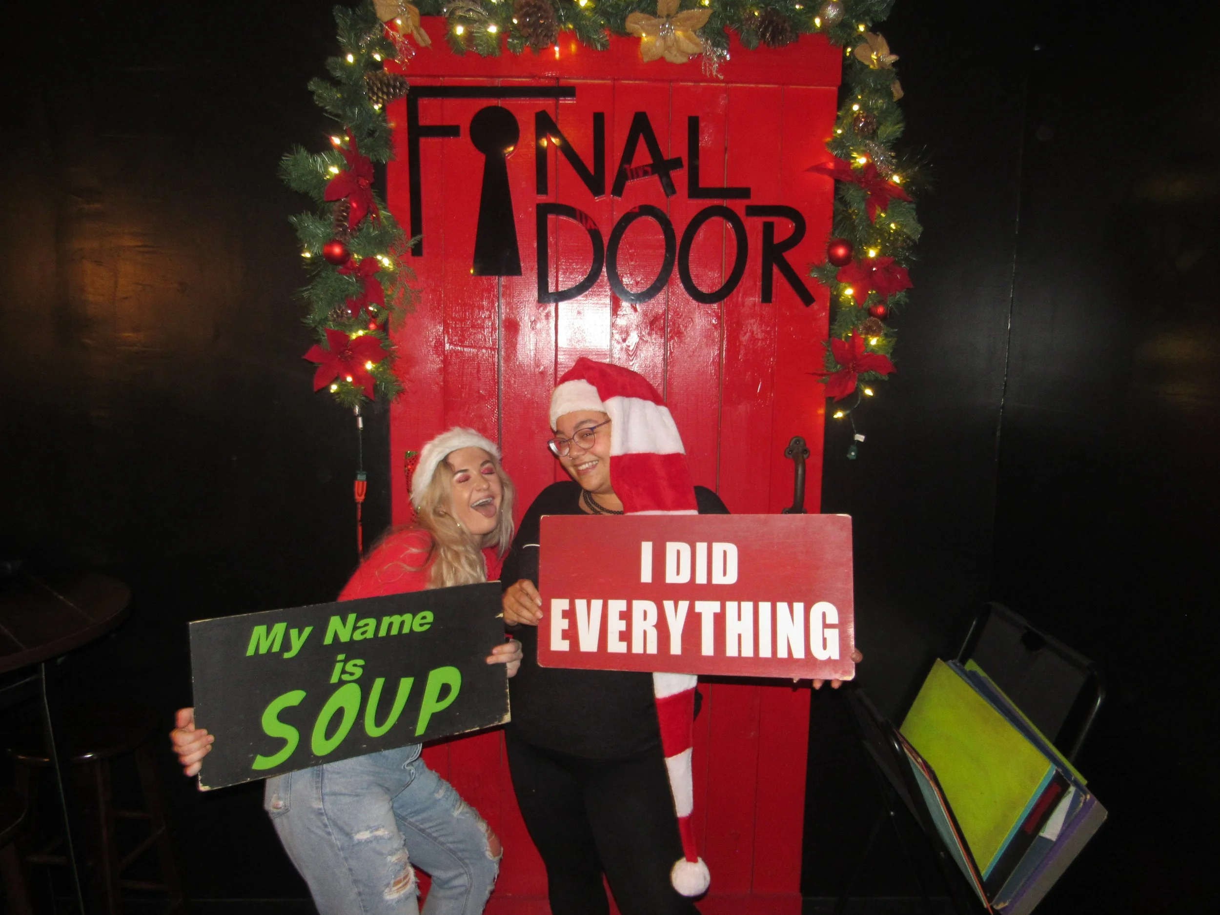 the-final-door-escape-room-columbia-sc-team-photos-12-12-21 (8).JPG