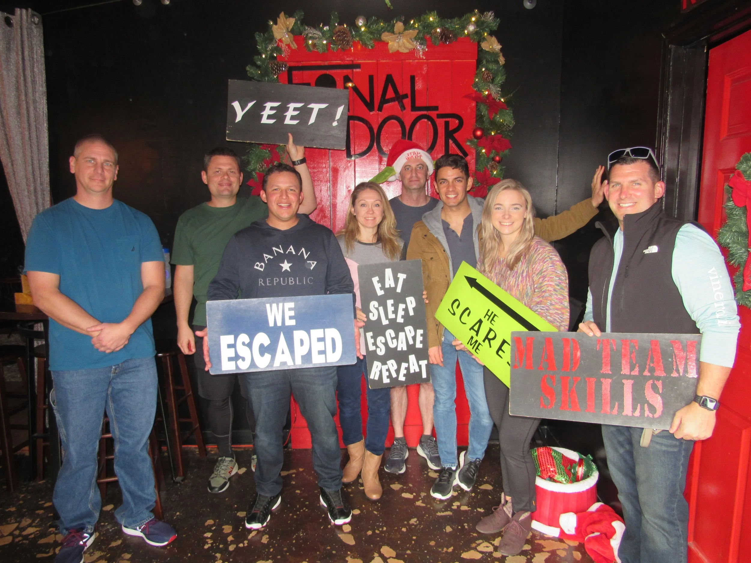the-final-door-escape-room-columbia-sc-team-photos-12-15-21 (3).JPG