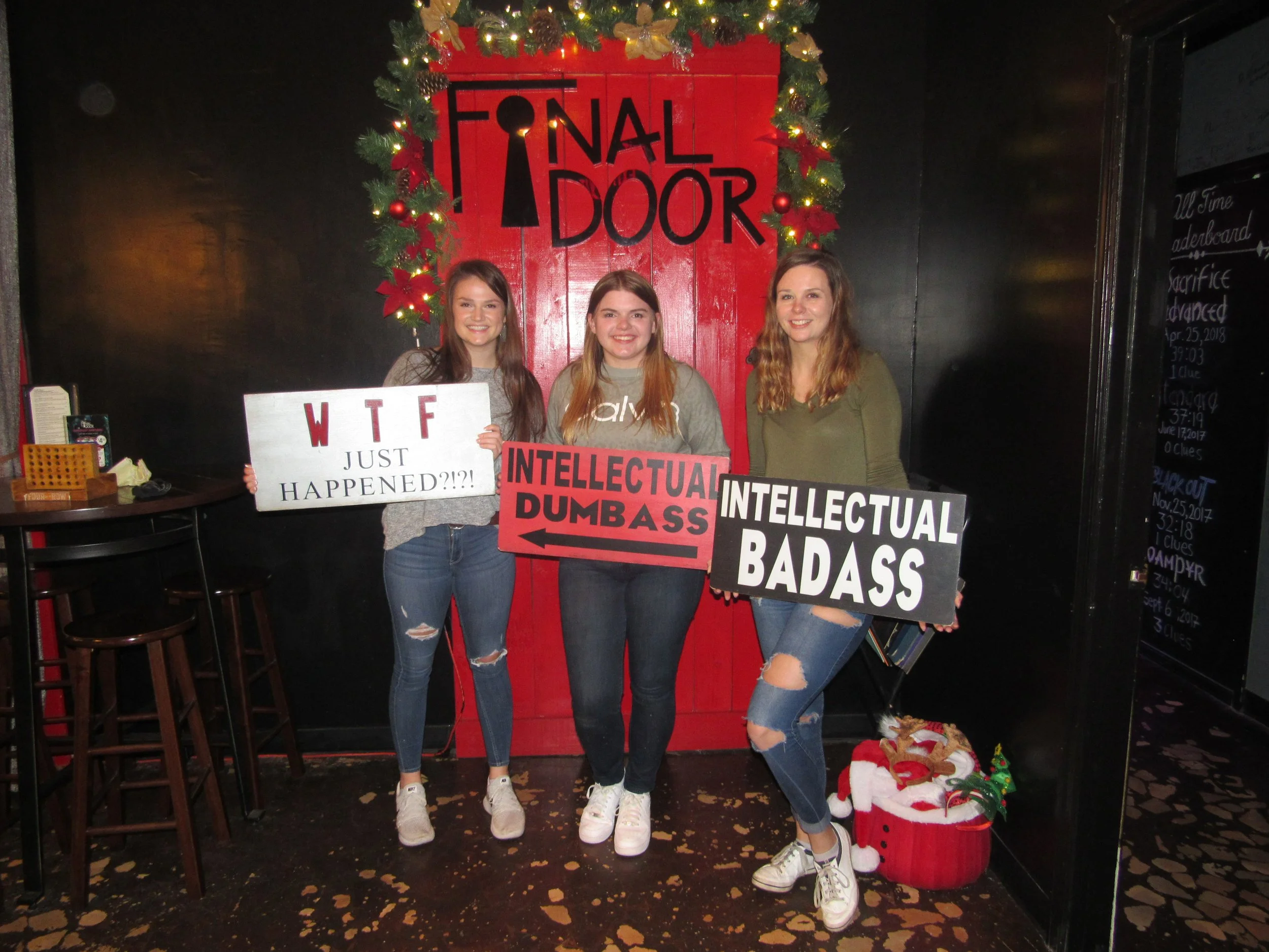 the-final-door-escape-room-columbia-sc-team-photos-12-15-21 (8).JPG