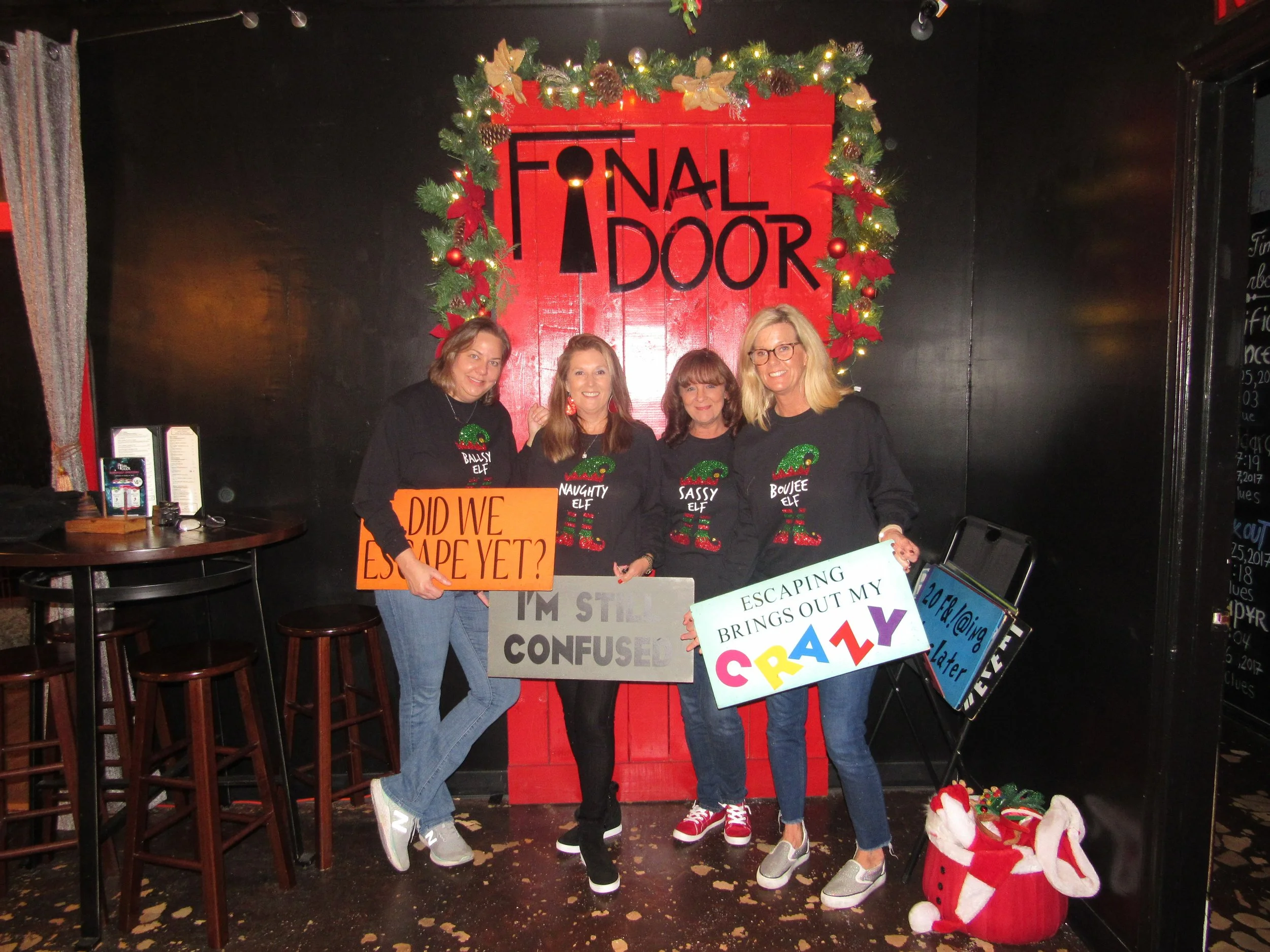 the-final-door-escape-room-columbia-sc-team-photos-12-17-21 (11).JPG