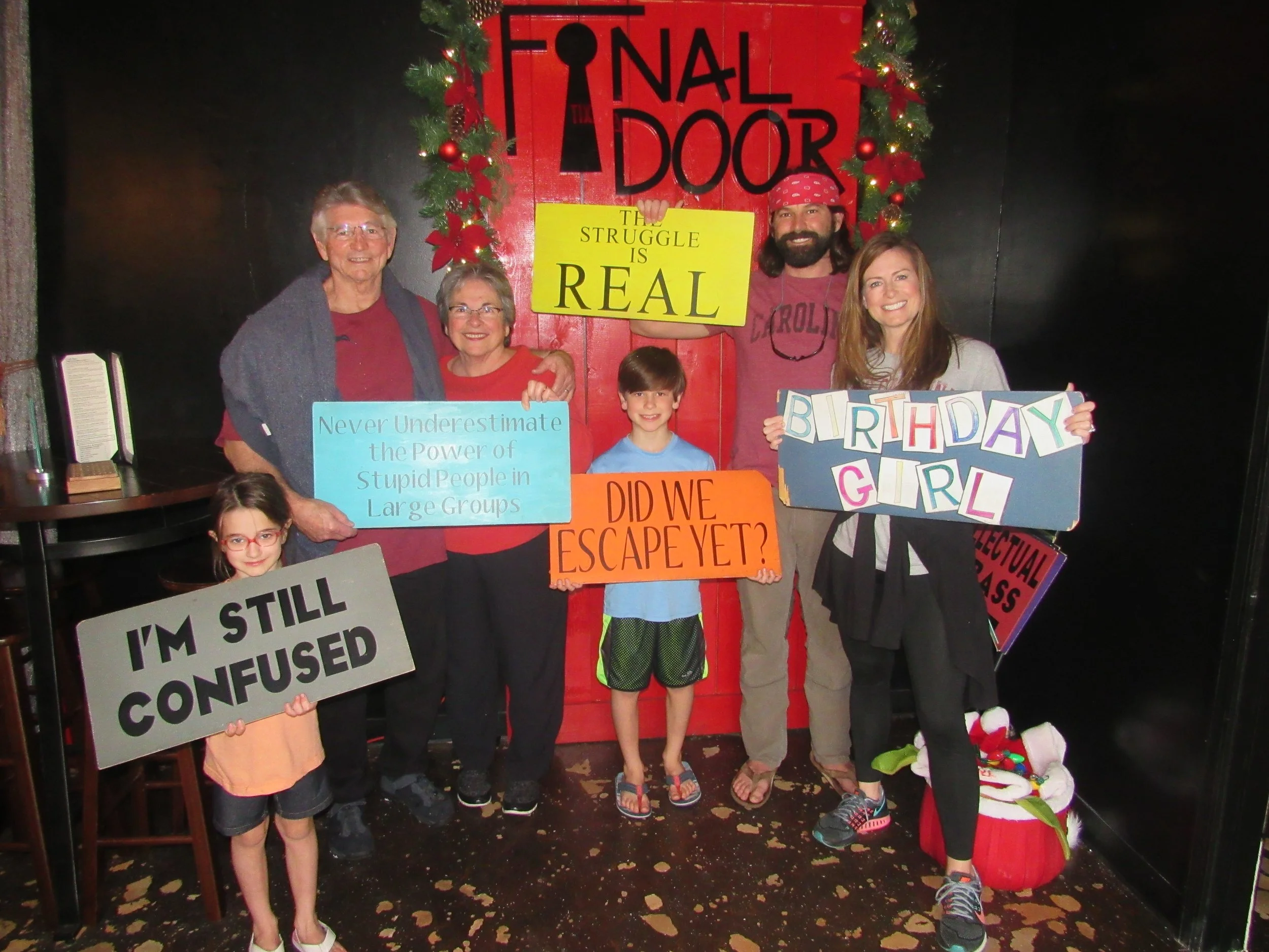 the-final-door-escape-room-columbia-sc-team-photos-12-18-21 (8).JPG