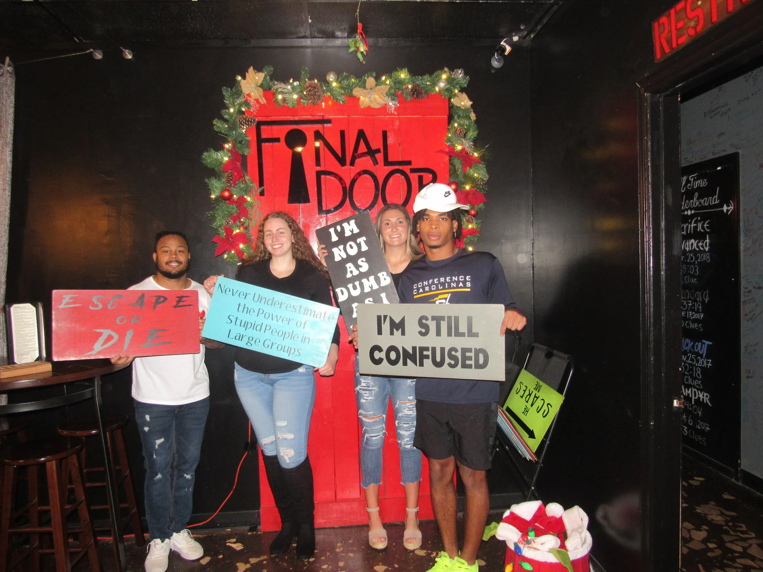 the-final-door-escape-room-columbia-sc-team-photos-12-18-21 (12).JPG