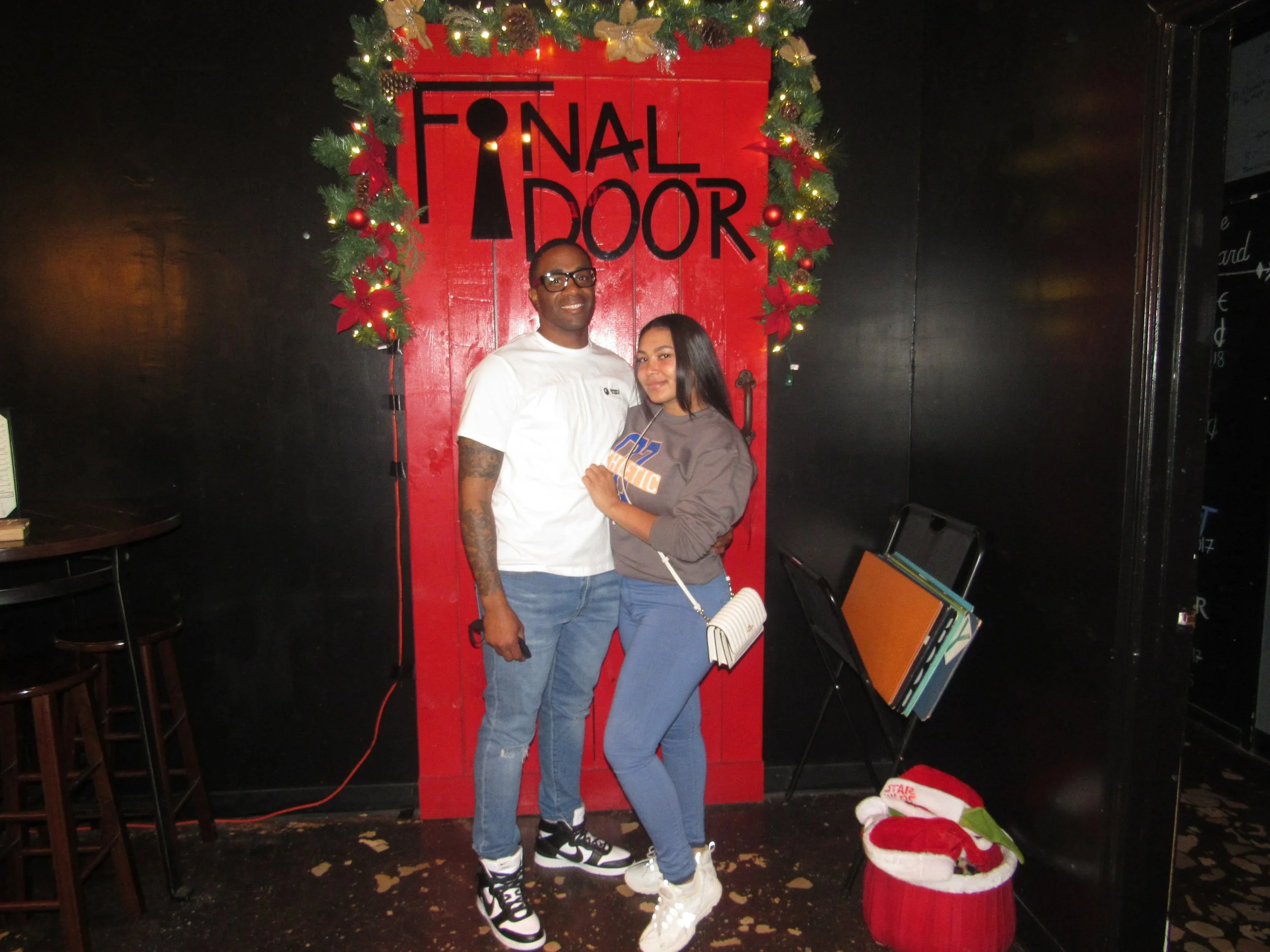 the-final-door-escape-room-columbia-sc-team-photos-12-18-21 (16).JPG