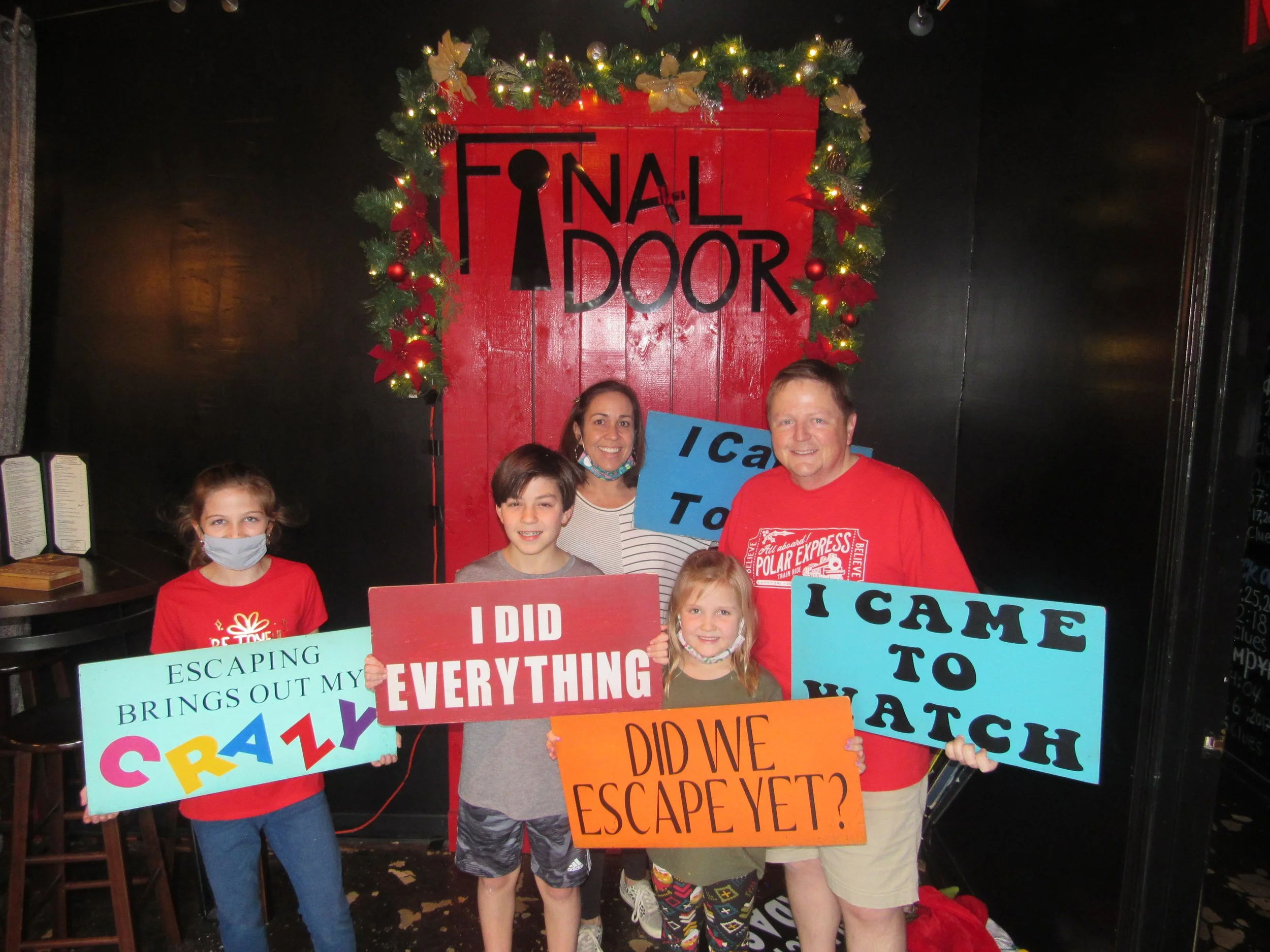 the-final-door-escape-room-columbia-sc-team-photos-12-19-21 (3).JPG