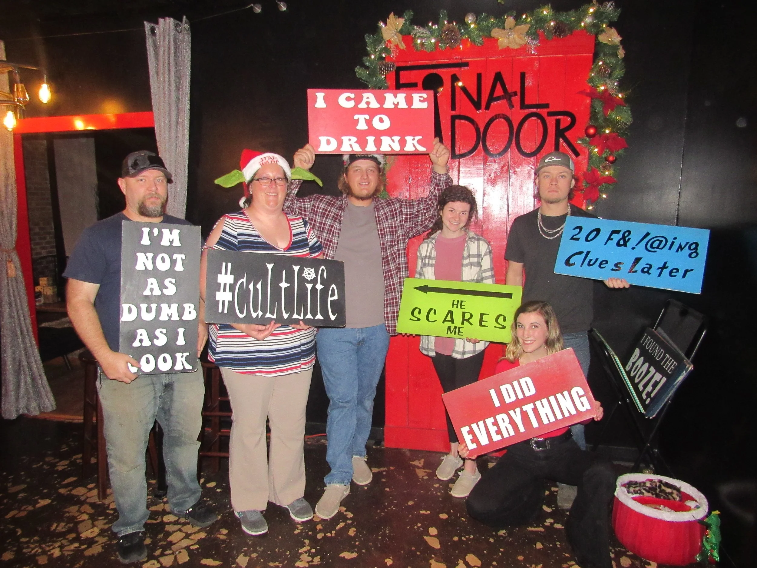 the-final-door-escape-room-columbia-sc-team-photos-12-19-21 (8).JPG