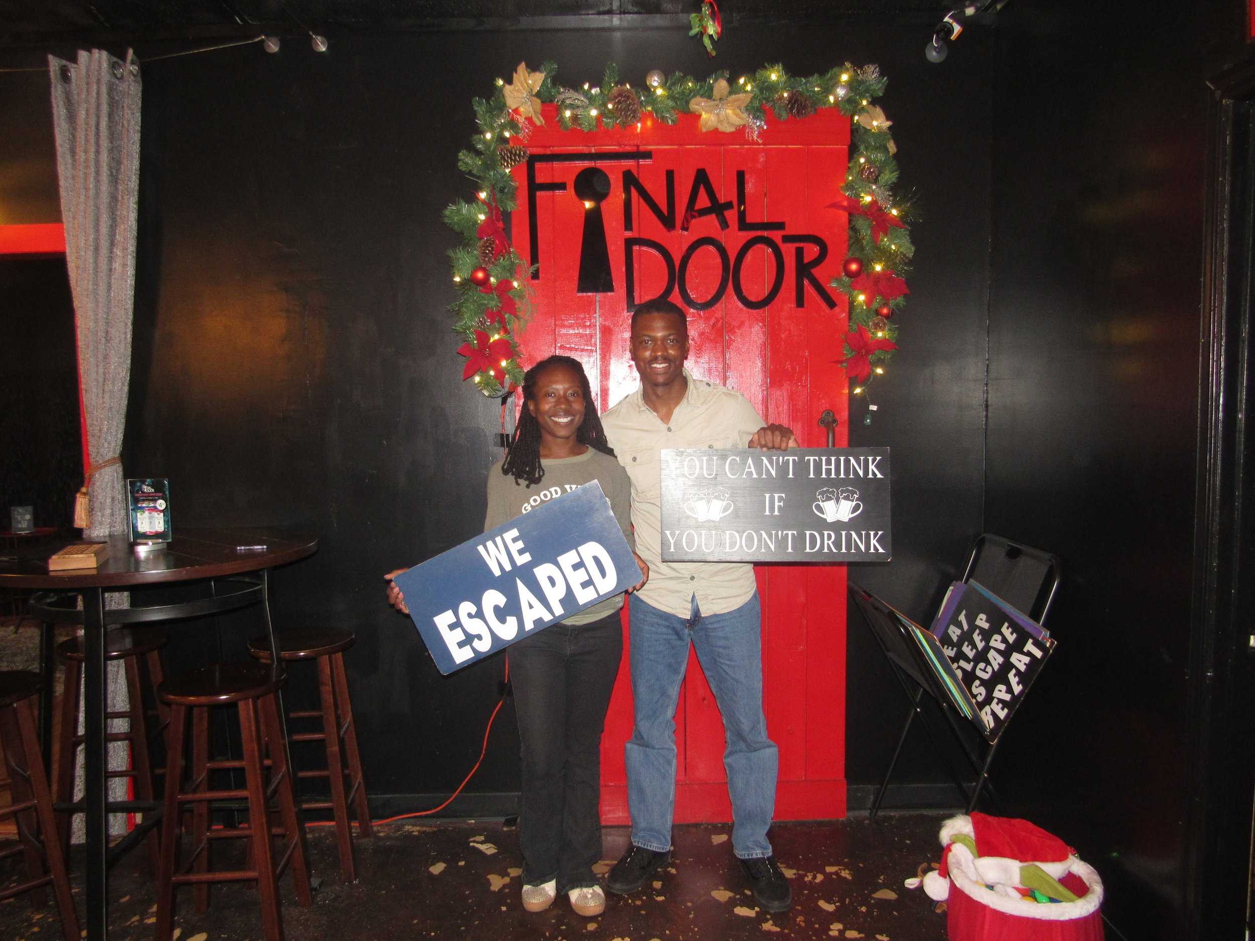 the-final-door-escape-room-columbia-sc-team-photos-12-19-21 (13).JPG